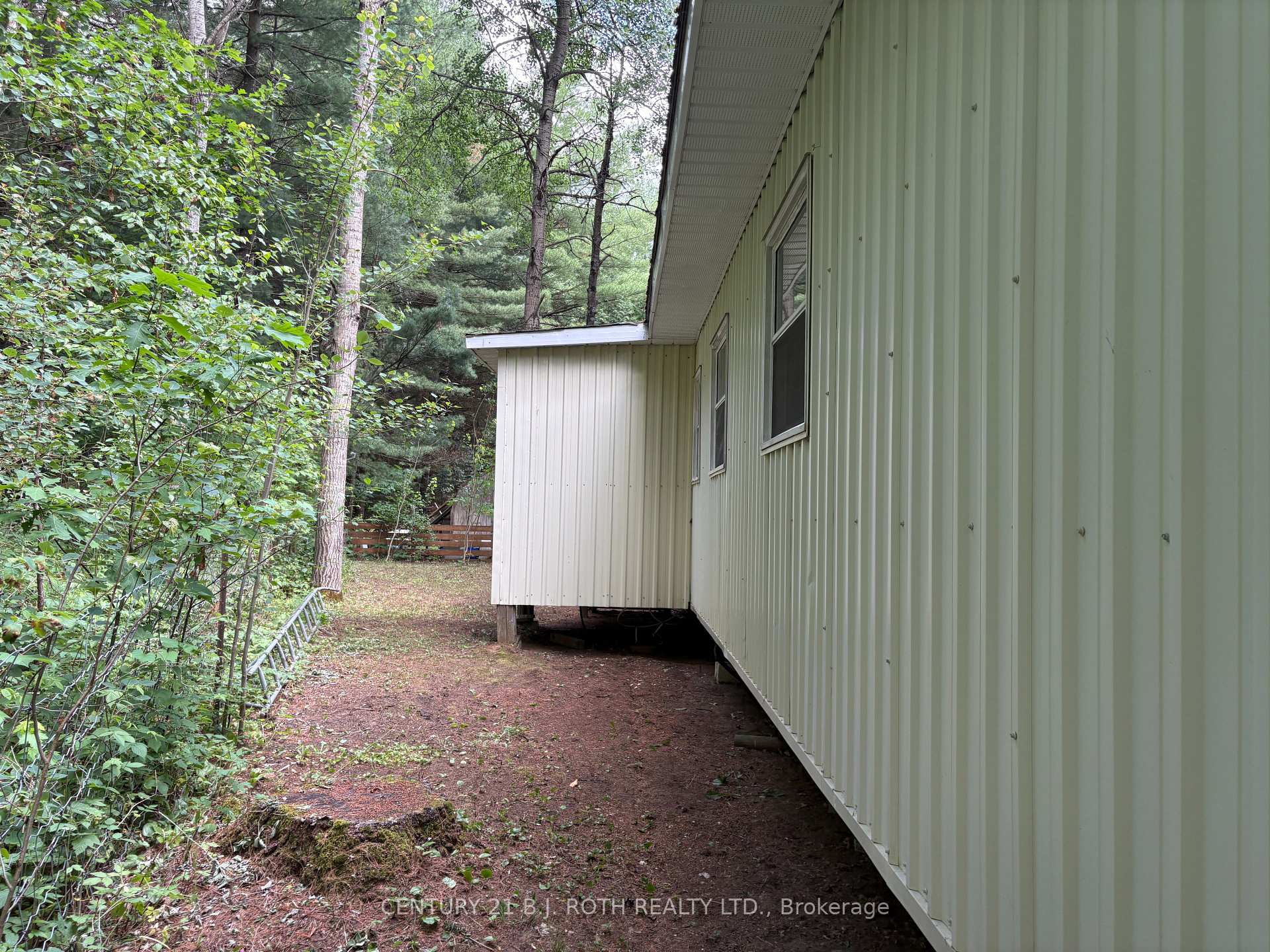 Photo 12 of Unit 81, 5216 90 County Road, Springwater, Rural Springwater — HOMEH