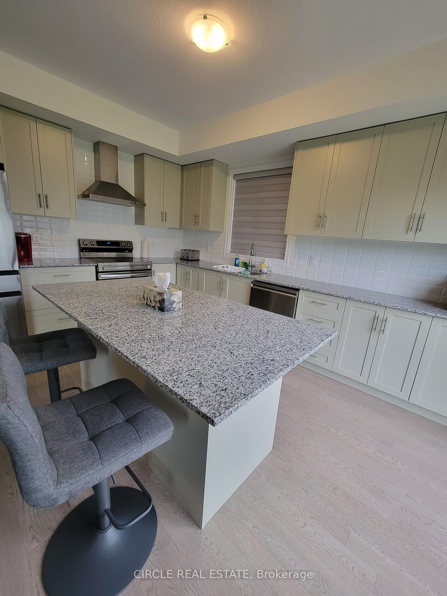 Photo 6 of 88 Blackbird Way, Hamilton, Mount Hope — HOMEH