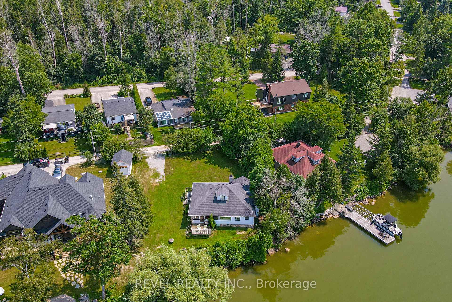 Photo 11 of 8 Johnstone Lane, Scugog, Rural Scugog — HOMEH