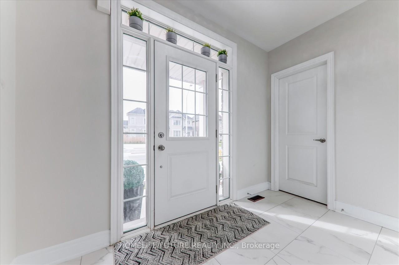 Photo 3 of 3486 Denison Street, Markham, Cedarwood — HOMEH