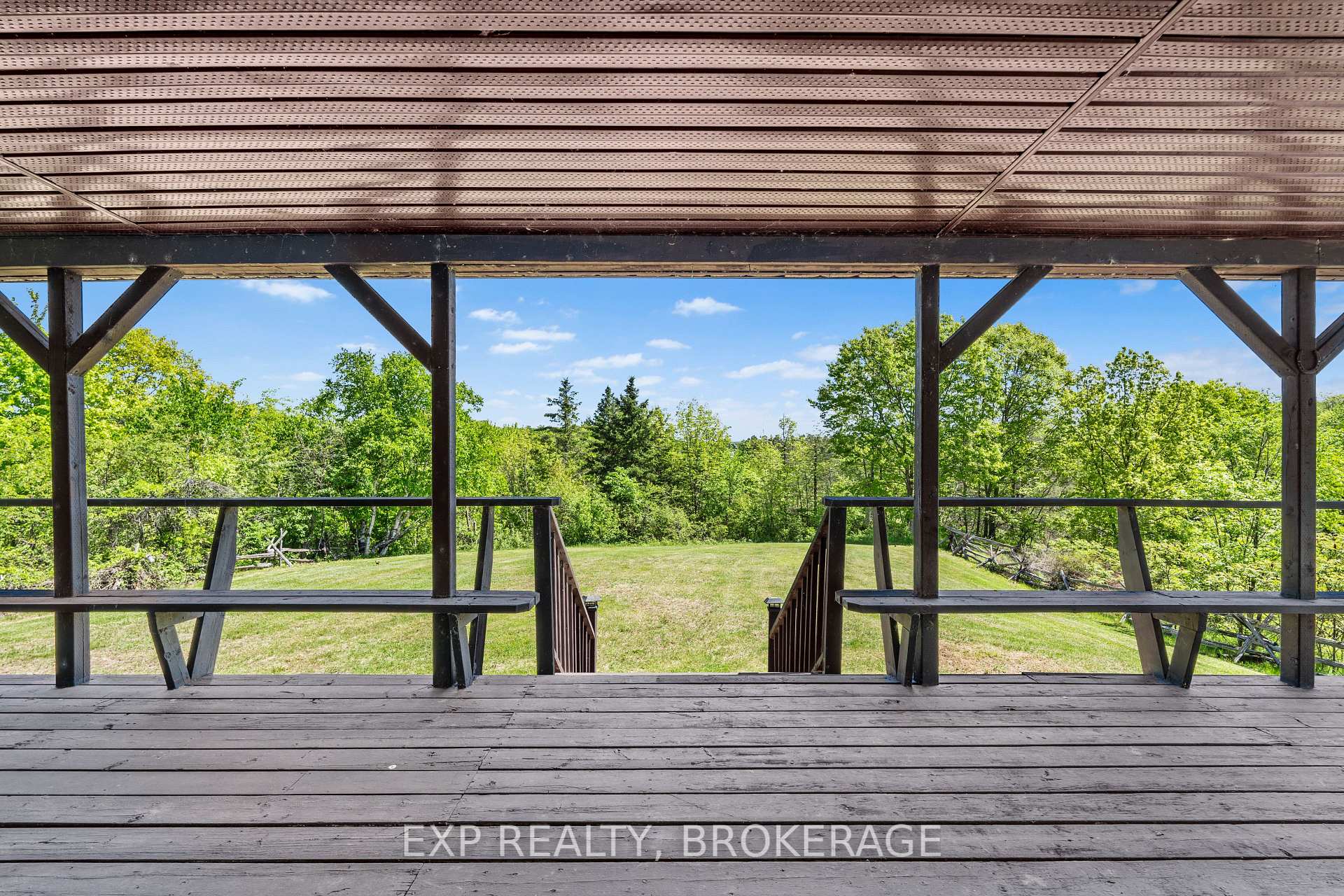 Photo 7 of 1944A-1944B Fish Creek Road, Frontenac, Frontenac South — HOMEH