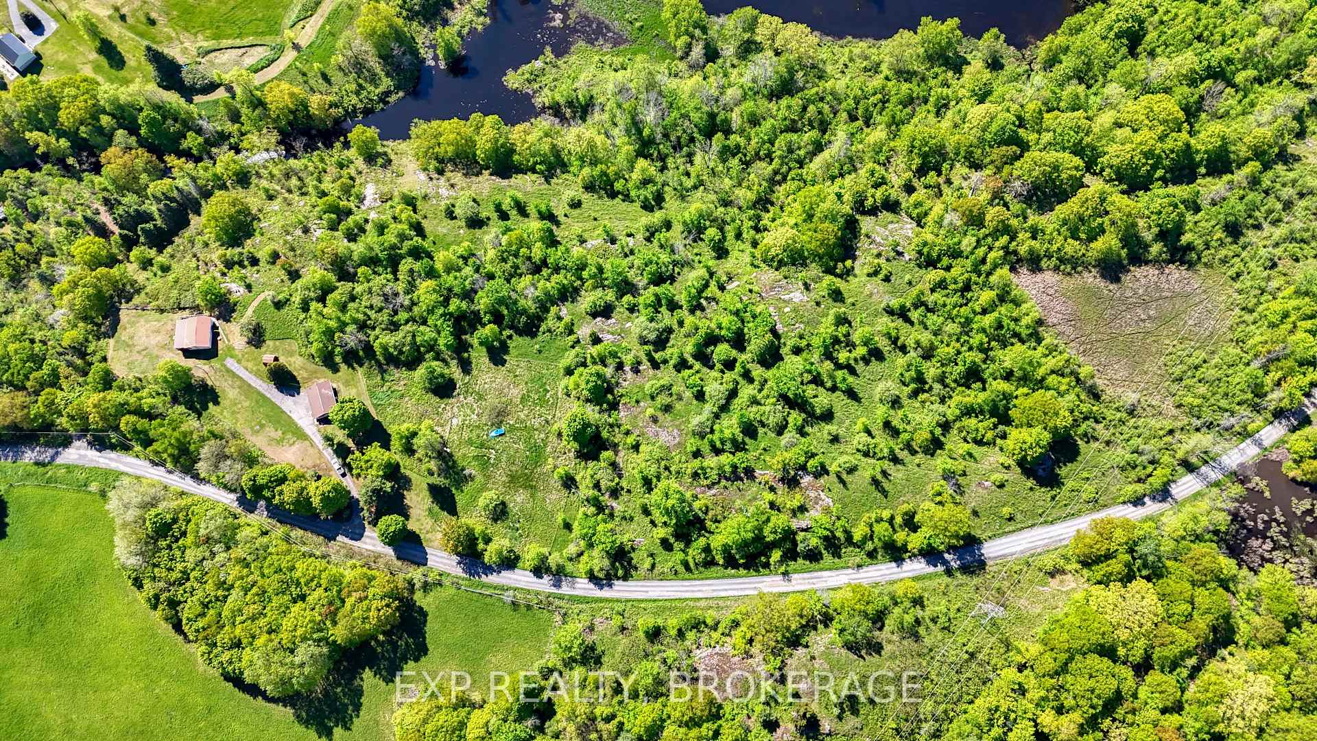 Photo 47 of 1944A-1944B Fish Creek Road, Frontenac, Frontenac South — HOMEH