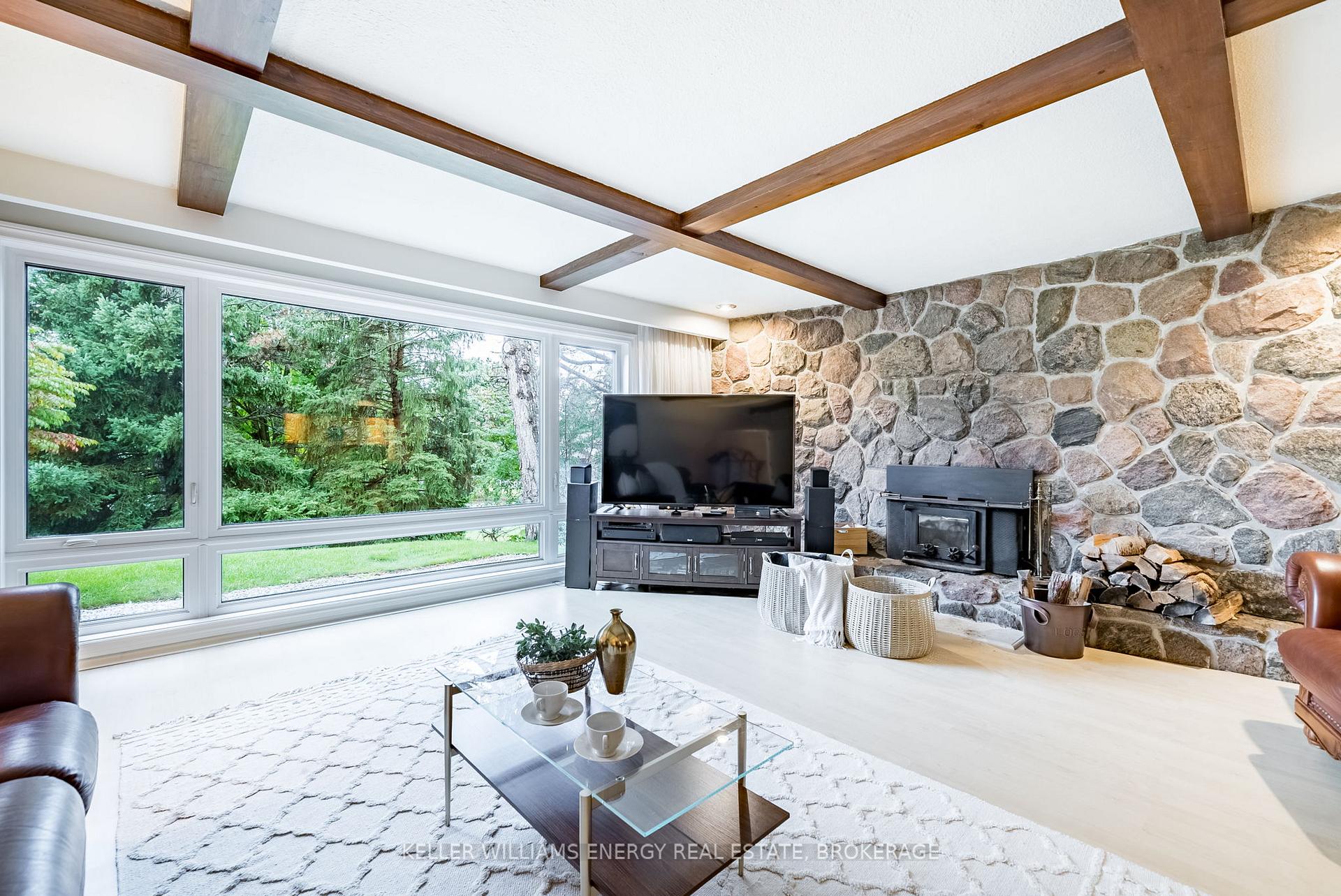 Photo 3 of 846 Pinecrest Road, Oshawa, Pinecrest — HOMEH