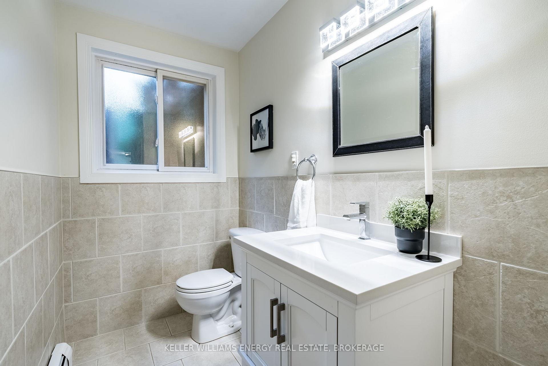 Photo 10 of 846 Pinecrest Road, Oshawa, Pinecrest — HOMEH