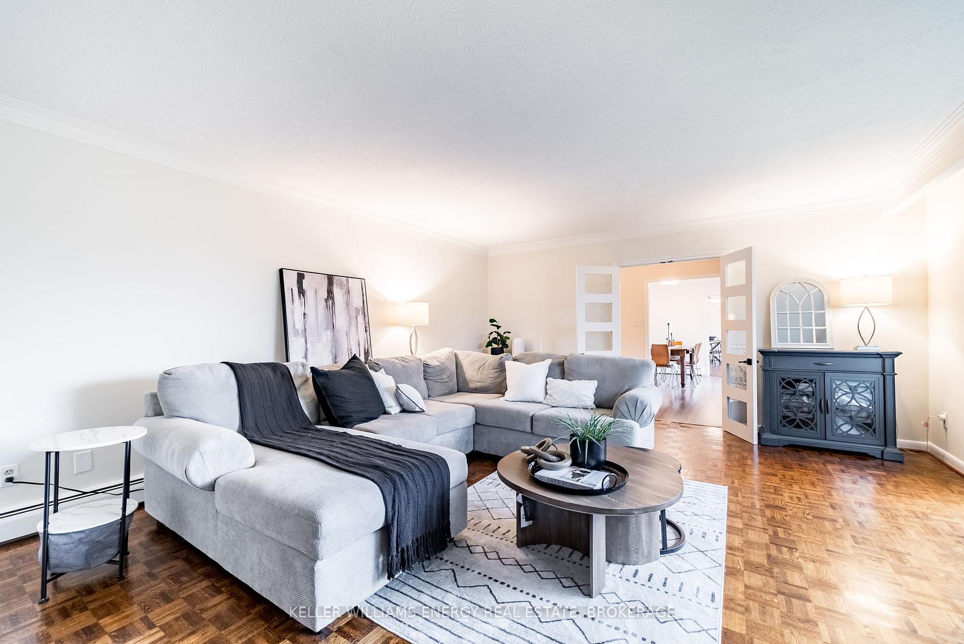 Photo 13 of 846 Pinecrest Road, Oshawa, Pinecrest — HOMEH