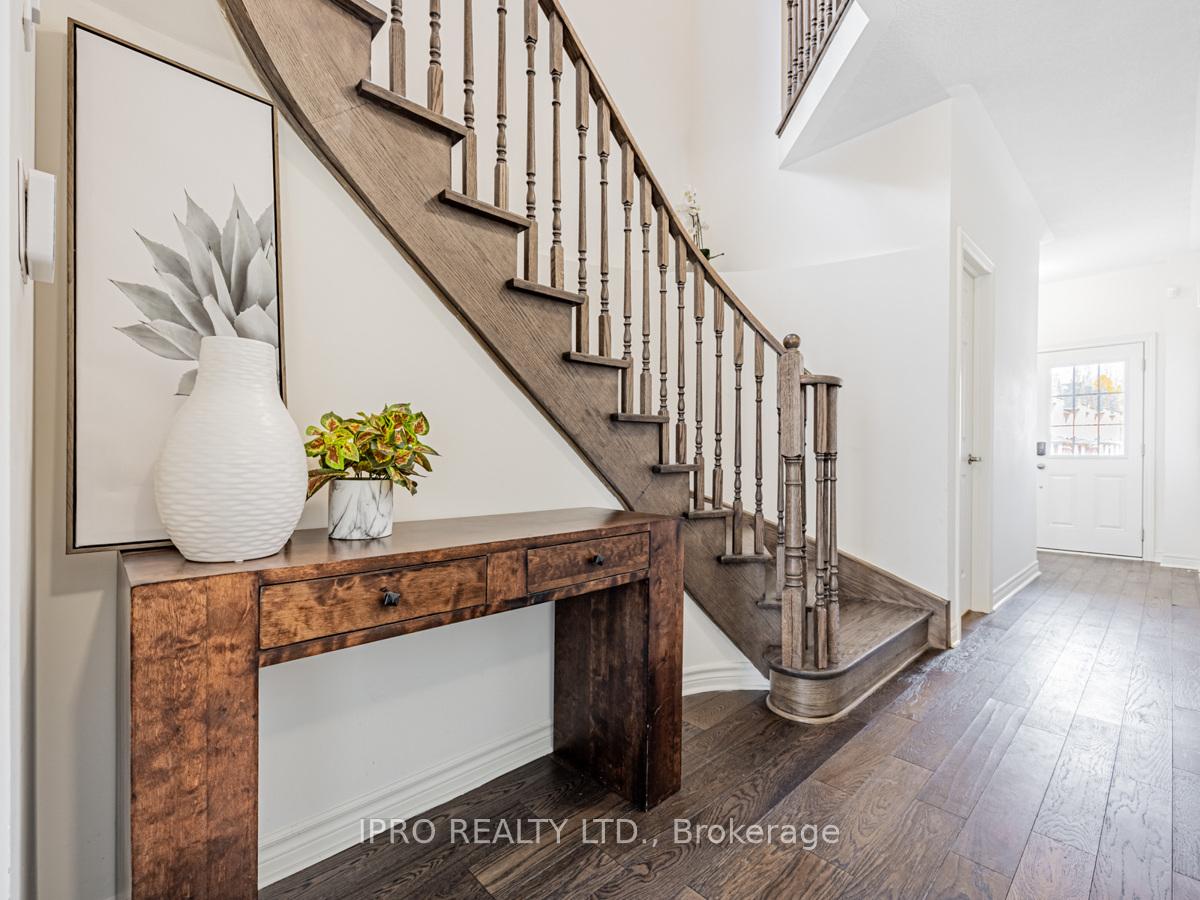 Photo 4 of 1191 Kettering Drive, Oshawa, Eastdale — HOMEH