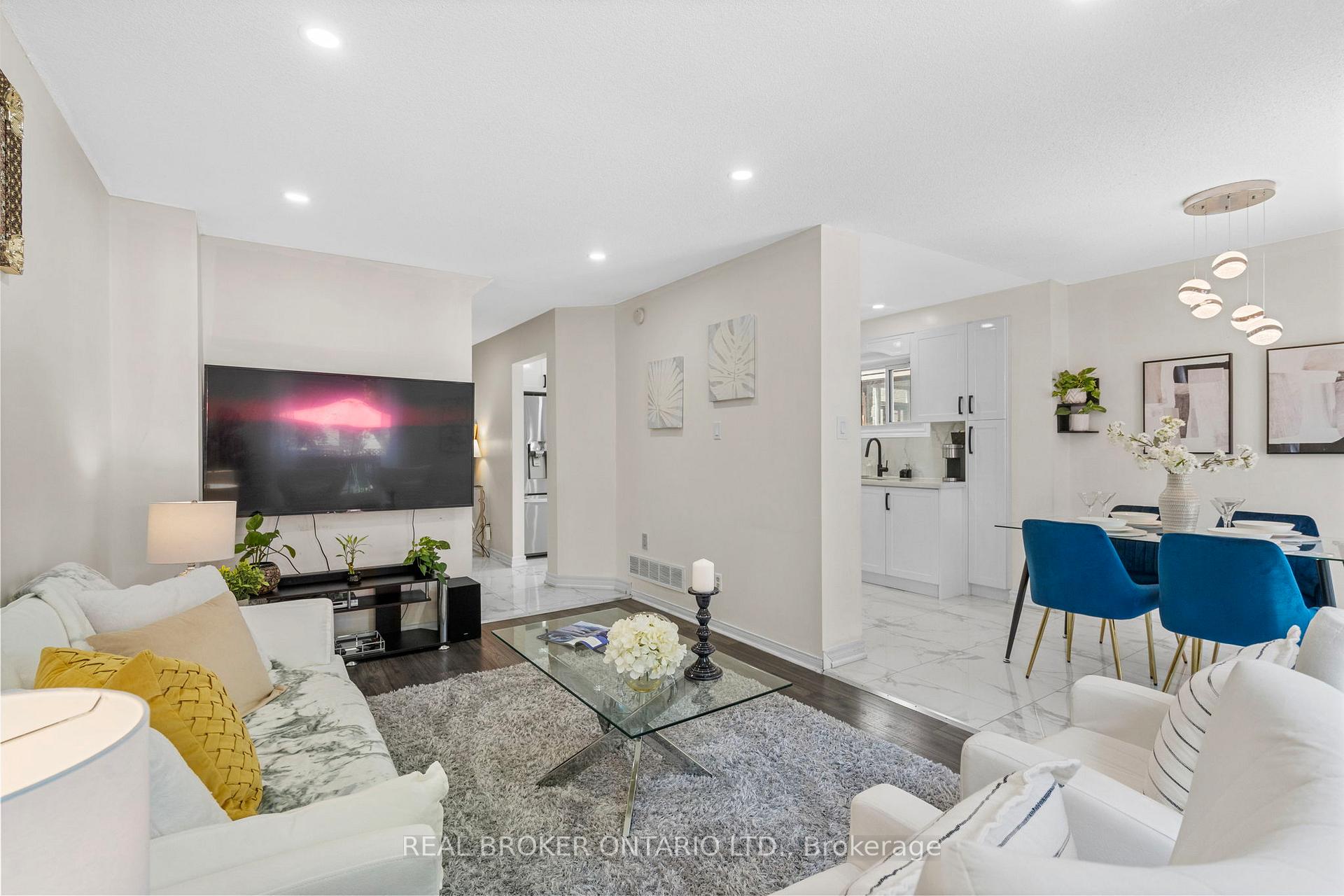 Photo 10 of 1434 Anton Square, Pickering, Liverpool — HOMEH