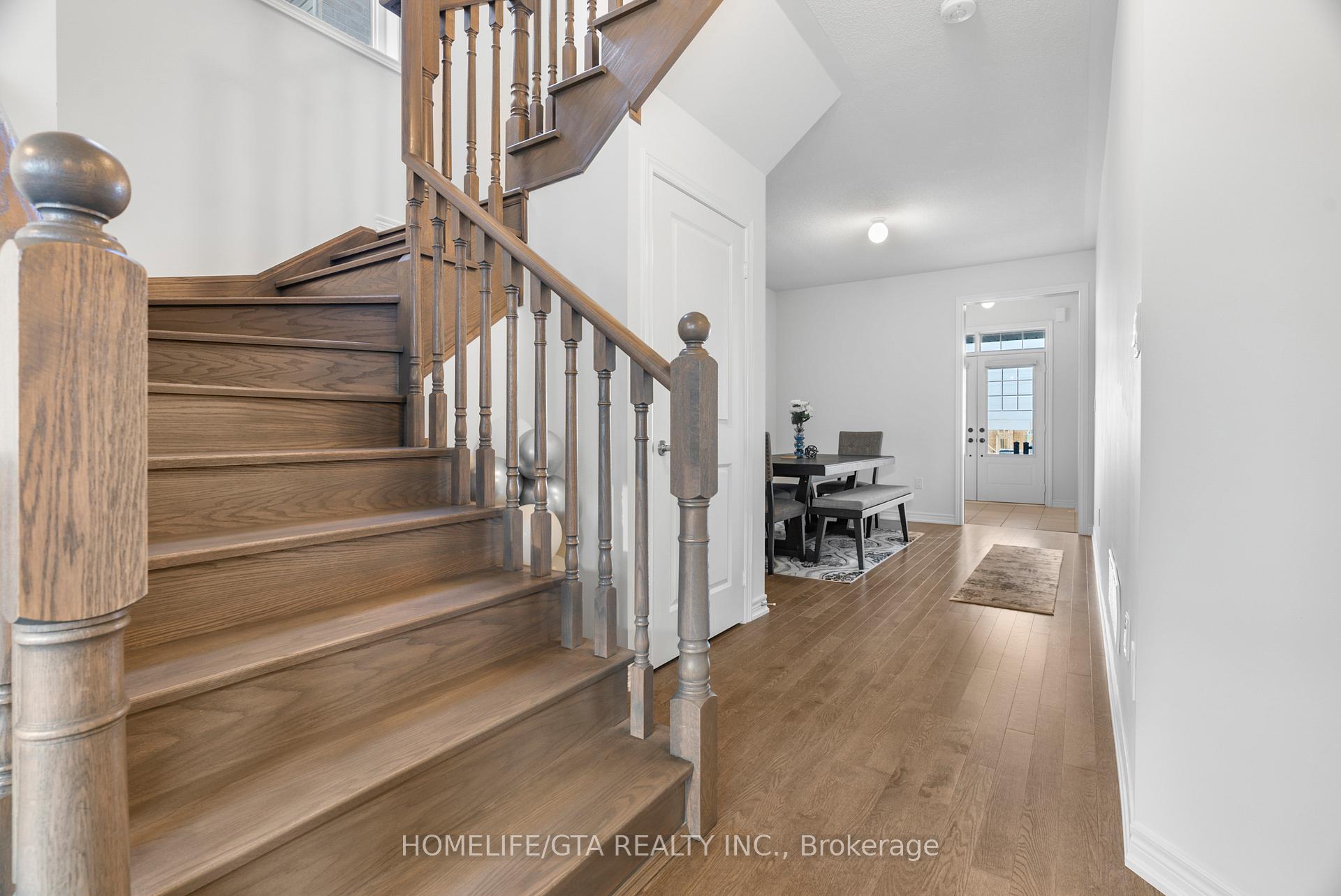Photo 10 of 2928 Starlight Drive, Pickering, Rural Pickering — HOMEH