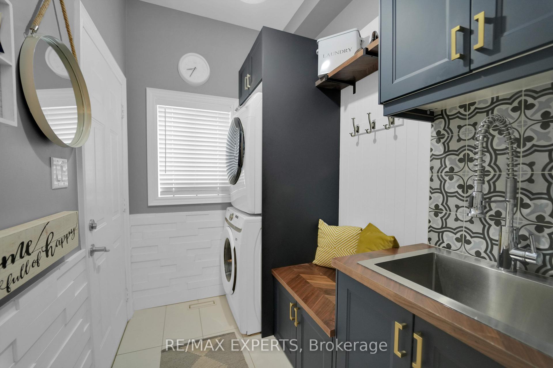 Photo 14 of 58 Bonistel Crescent, Brampton, Fletcher's Meadow — HOMEH