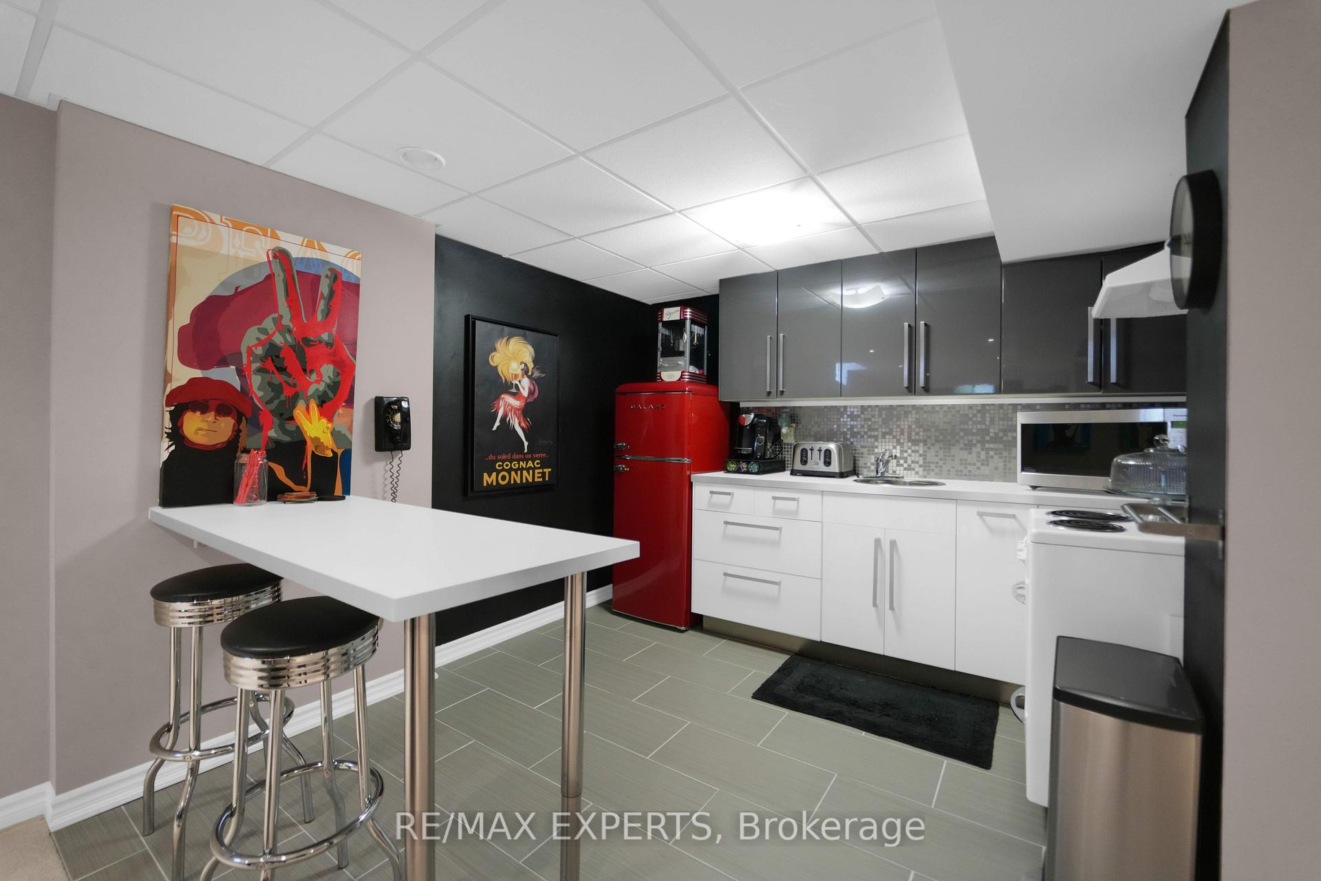 Photo 29 of 58 Bonistel Crescent, Brampton, Fletcher's Meadow — HOMEH