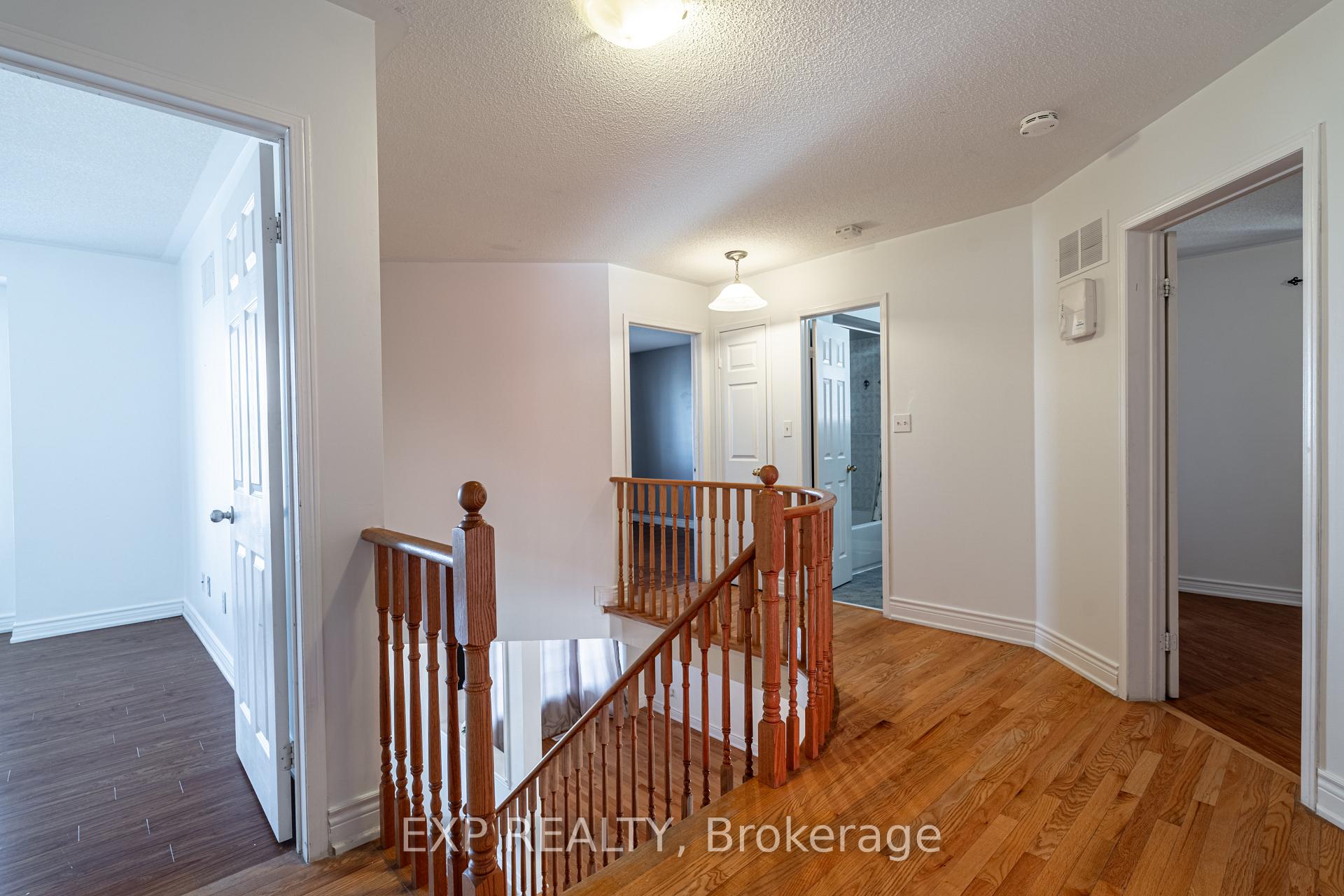 Photo 14 of 69 Schooner Drive, Brampton, Fletcher's Meadow — HOMEH