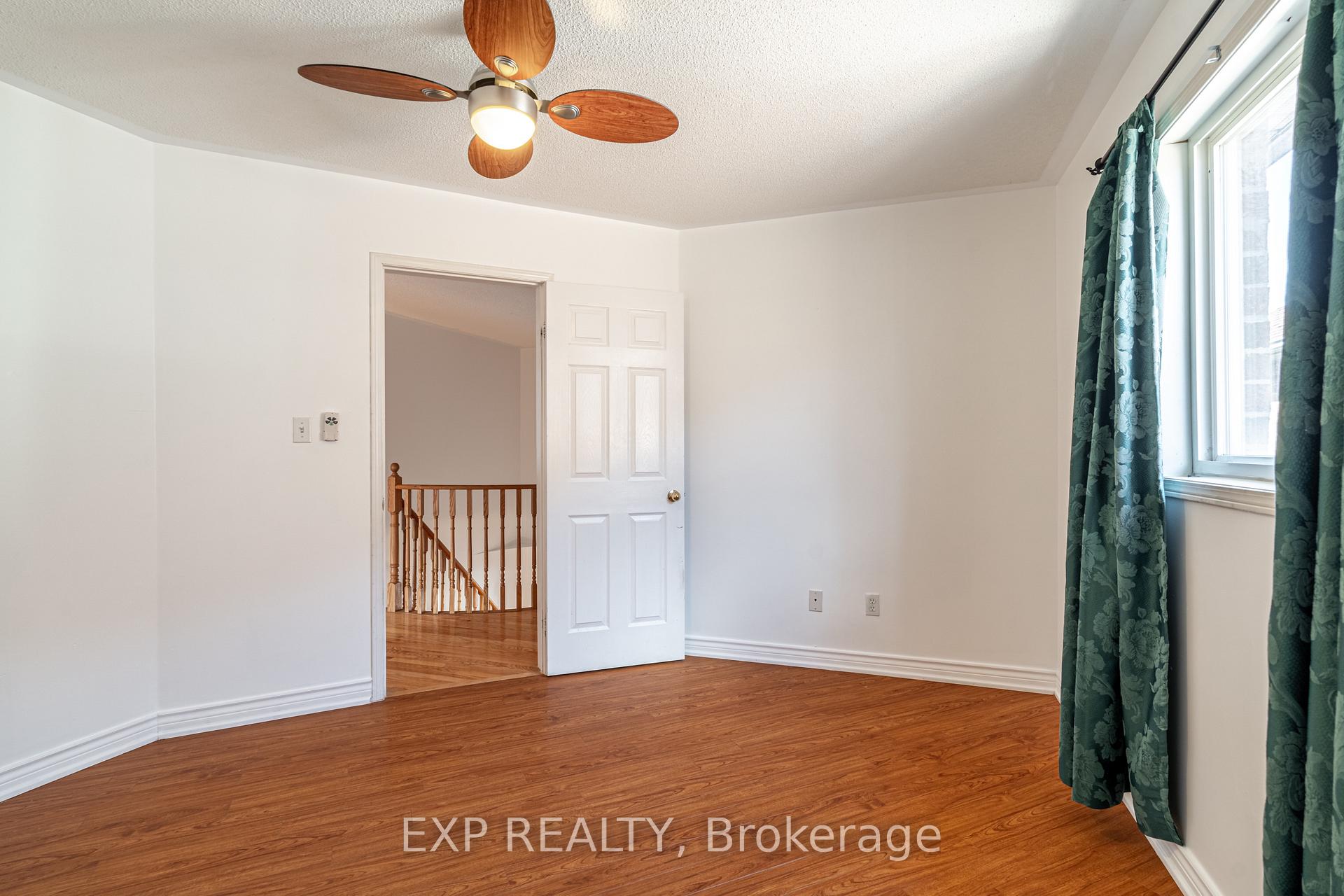 Photo 26 of 69 Schooner Drive, Brampton, Fletcher's Meadow — HOMEH