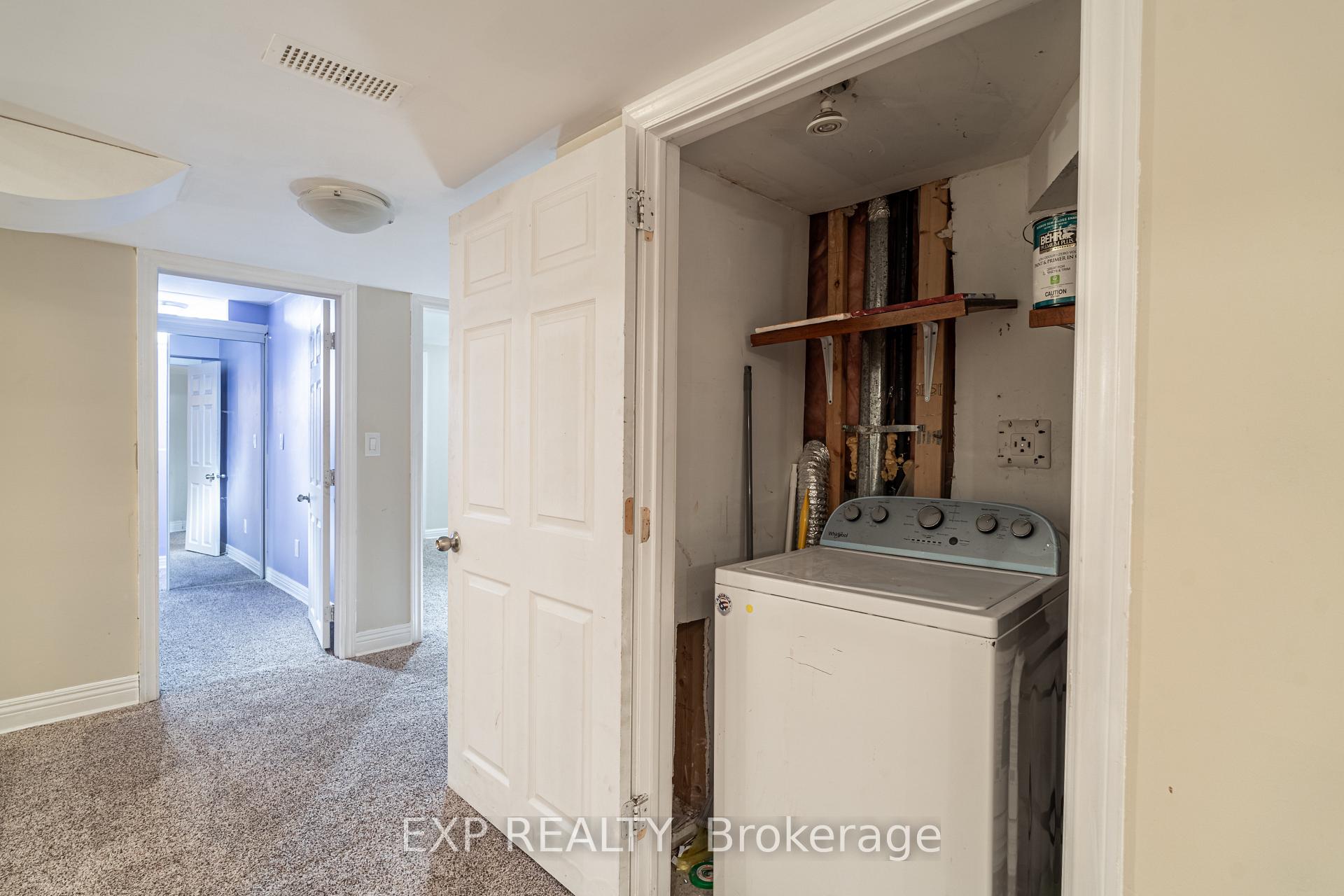 Photo 32 of 69 Schooner Drive, Brampton, Fletcher's Meadow — HOMEH
