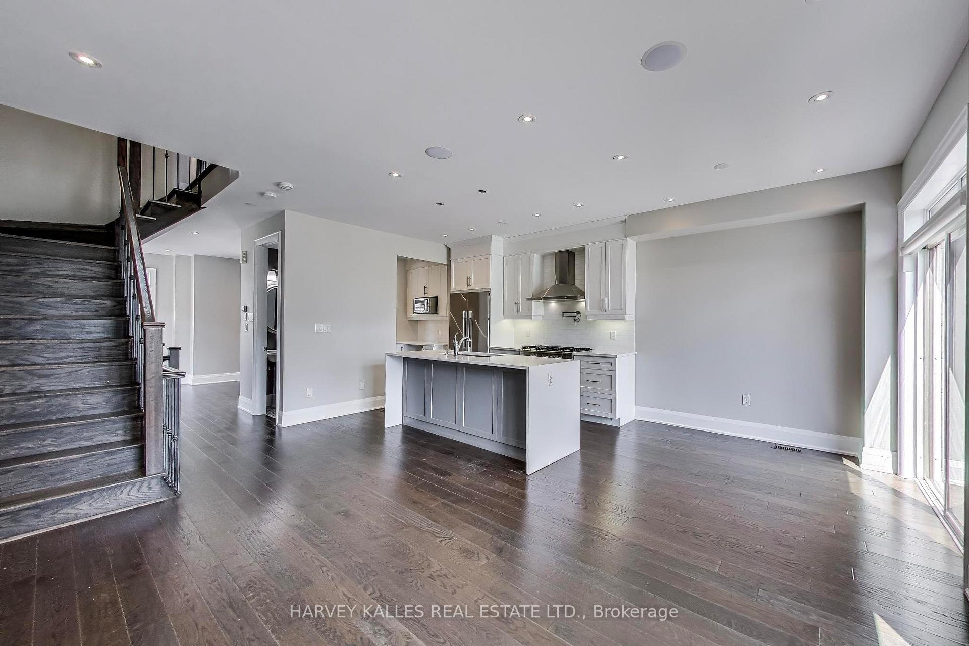 Photo 19 of 37 Ingleside Street, Vaughan, East Woodbridge — HOMEH