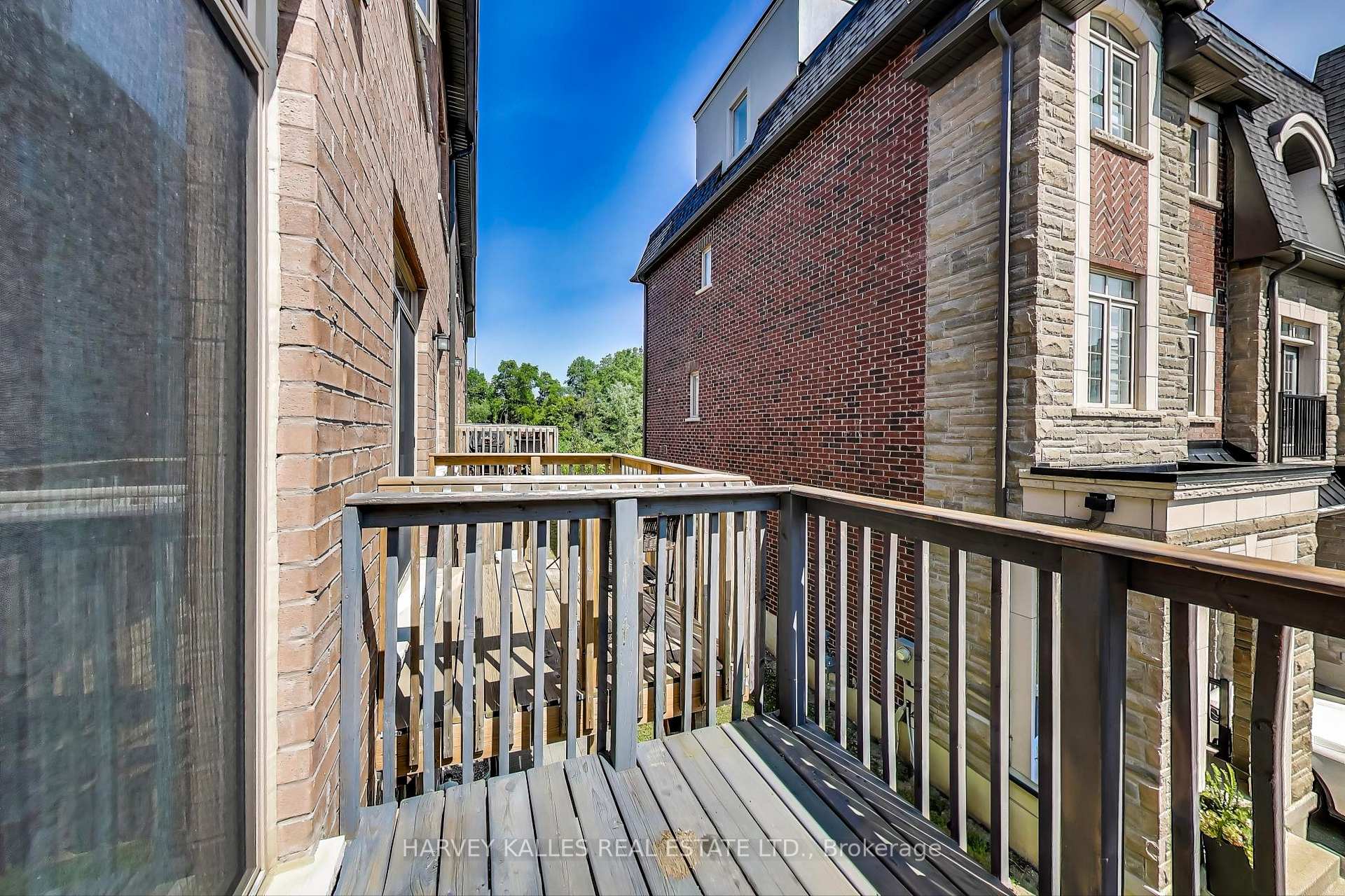 Photo 22 of 37 Ingleside Street, Vaughan, East Woodbridge — HOMEH