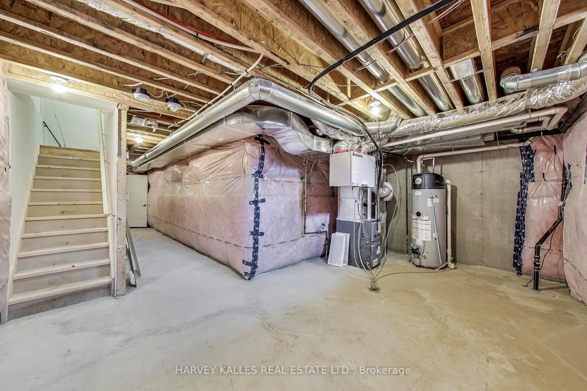 Photo 35 of 37 Ingleside Street, Vaughan, East Woodbridge — HOMEH