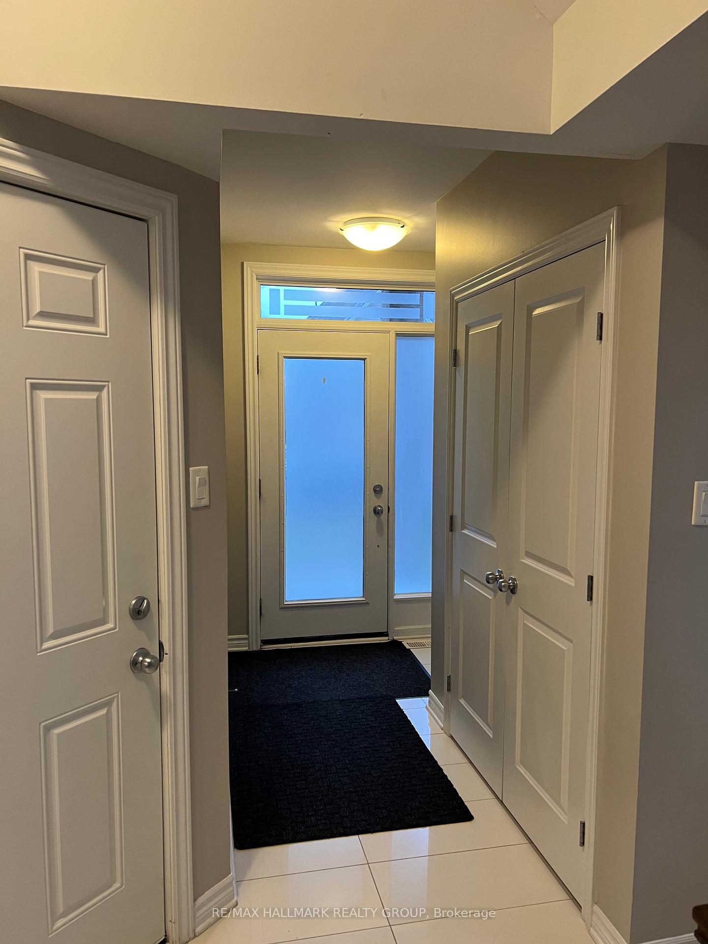 Photo 3 of 2494 Regatta Avenue, Ottawa, Barrhaven - Half Moon Bay — HOMEH