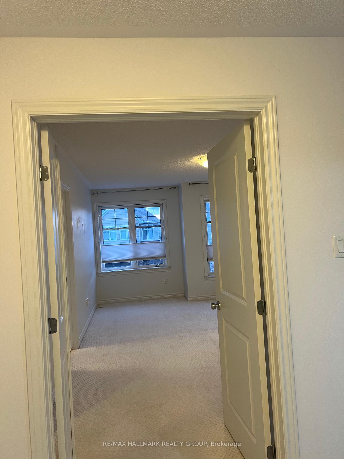 Photo 12 of 2494 Regatta Avenue, Ottawa, Barrhaven - Half Moon Bay — HOMEH