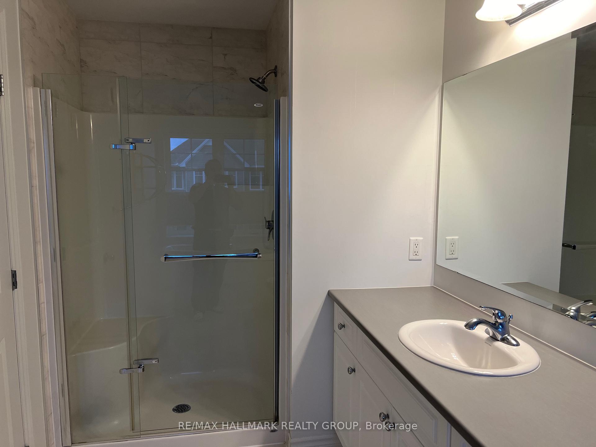 Photo 17 of 2494 Regatta Avenue, Ottawa, Barrhaven - Half Moon Bay — HOMEH