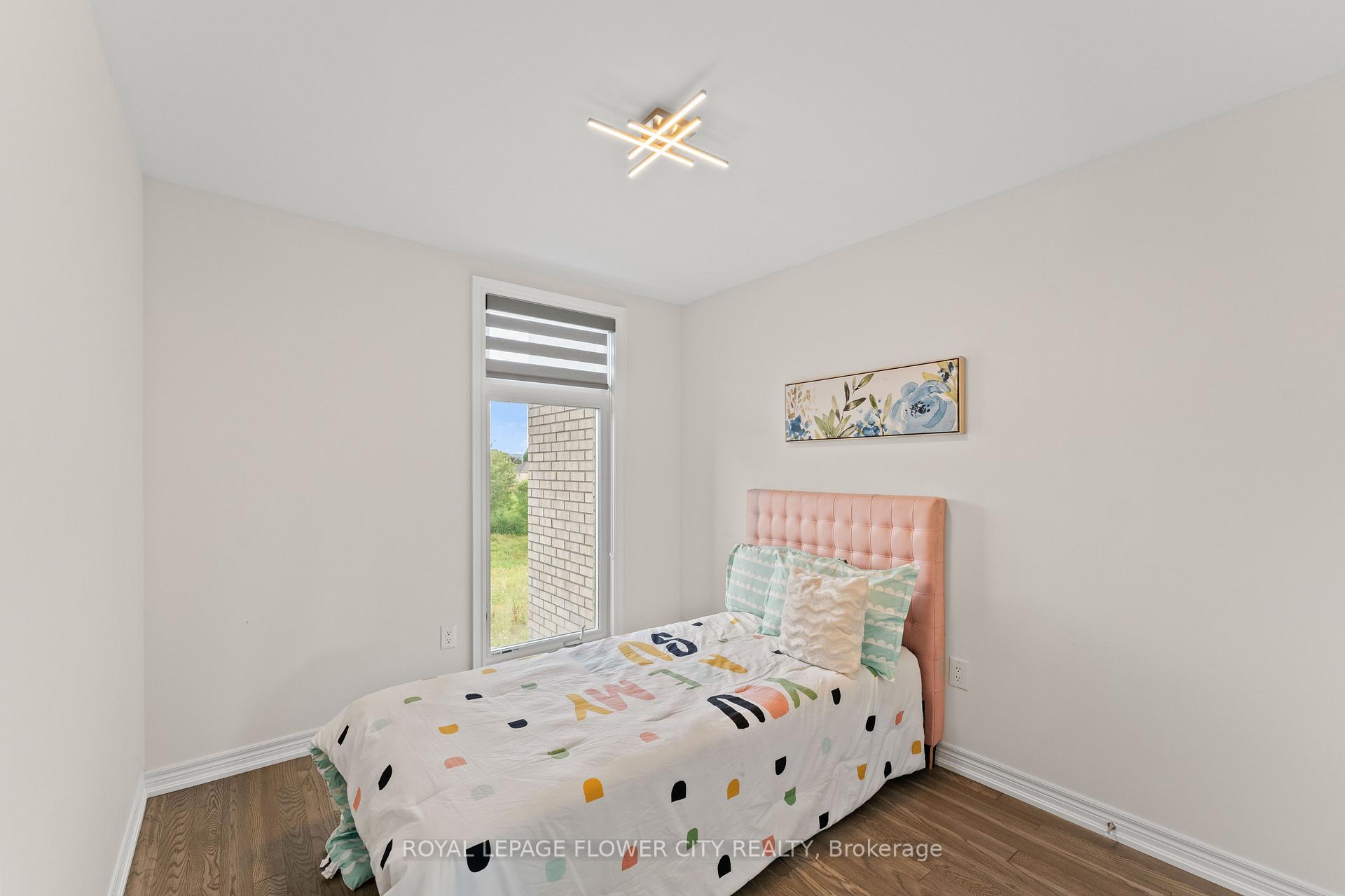 Photo 29 of 38 Queenpost Drive, Brampton, Credit Valley — HOMEH