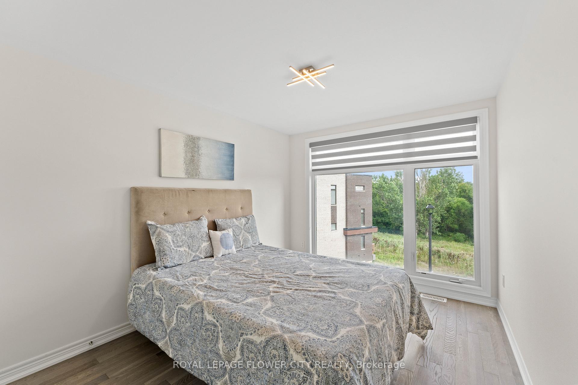 Photo 36 of 38 Queenpost Drive, Brampton, Credit Valley — HOMEH