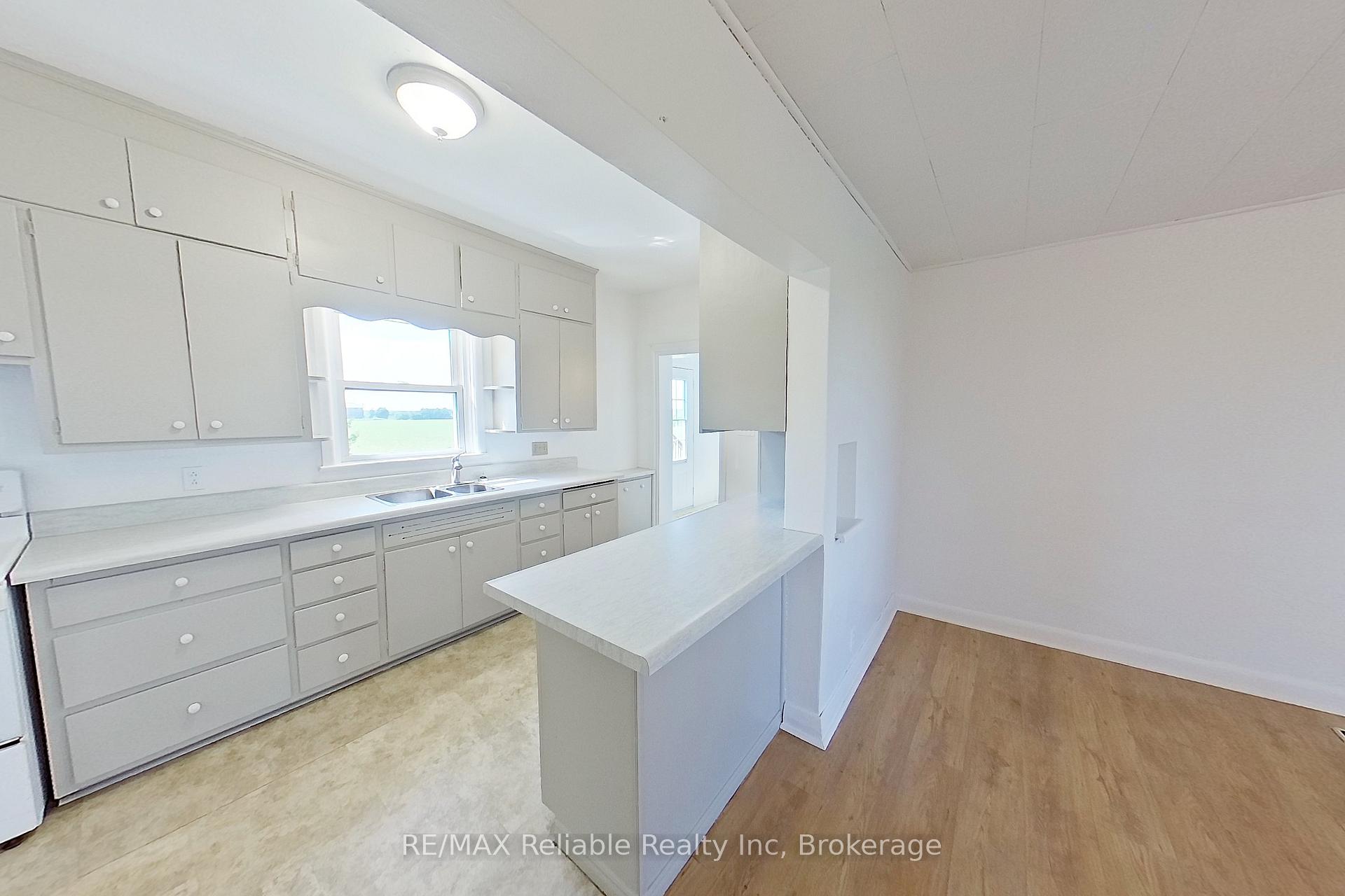 Photo 11 of 39376 Reid Road, North Huron, Wingham — HOMEH