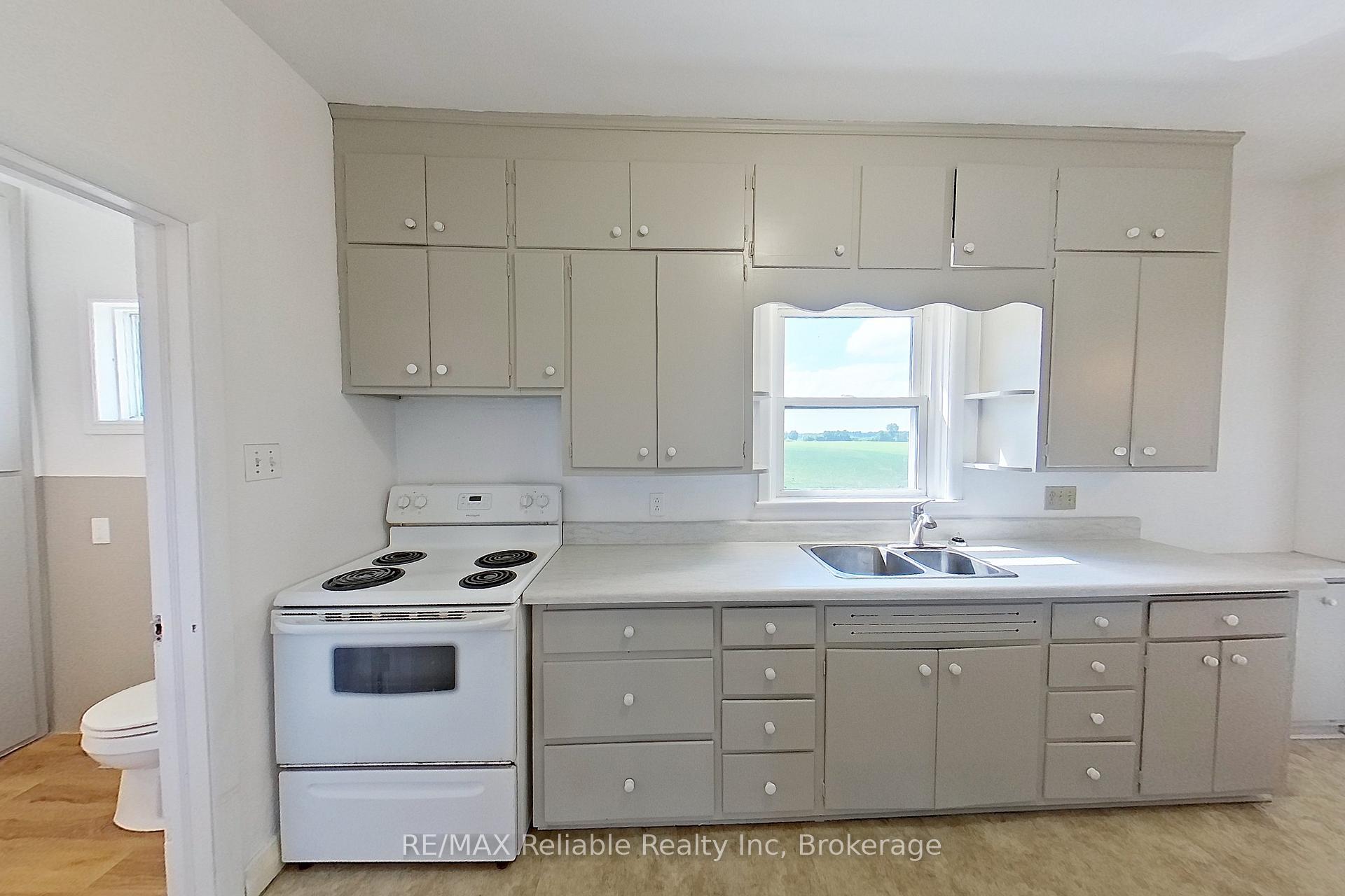 Photo 12 of 39376 Reid Road, North Huron, Wingham — HOMEH