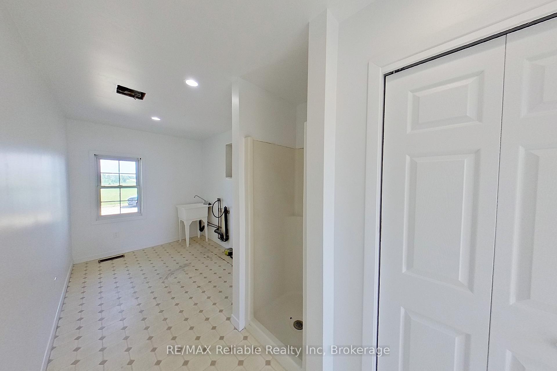 Photo 10 of 39376 Reid Road, North Huron, Wingham — HOMEH