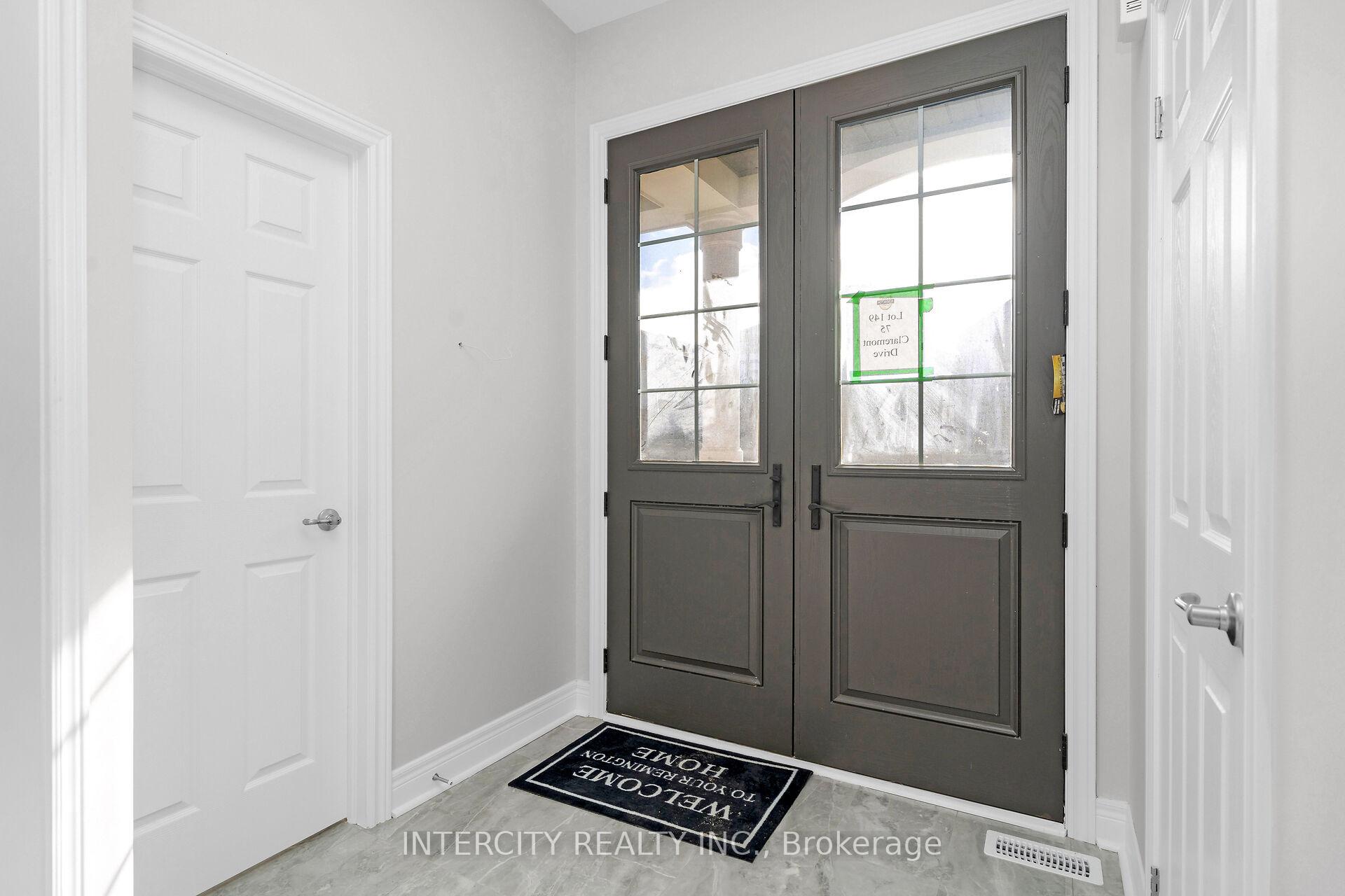 Photo 6 of 75 Claremont Drive, Brampton, Sandringham-Wellington North — HOMEH