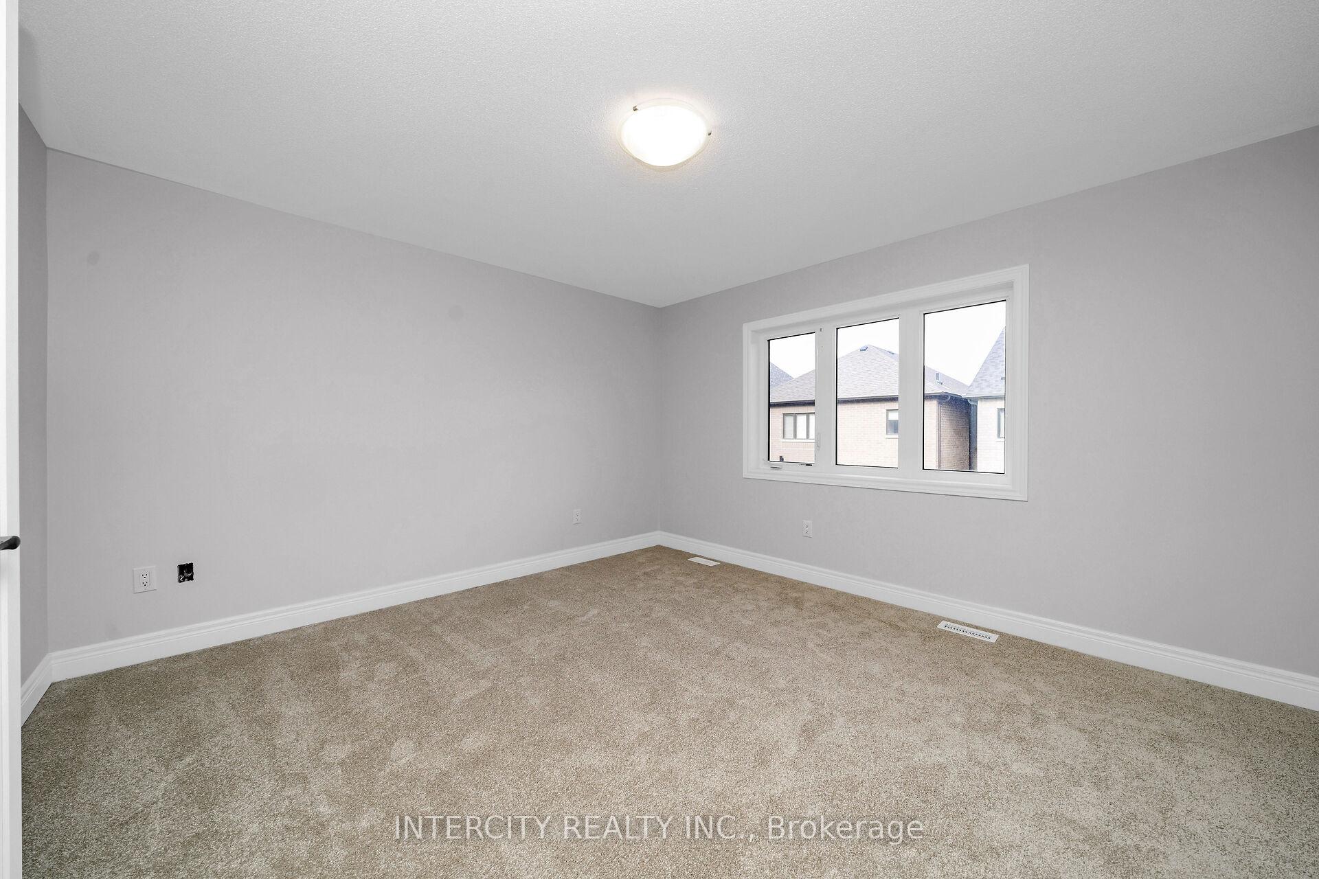 Photo 26 of 75 Claremont Drive, Brampton, Sandringham-Wellington North — HOMEH