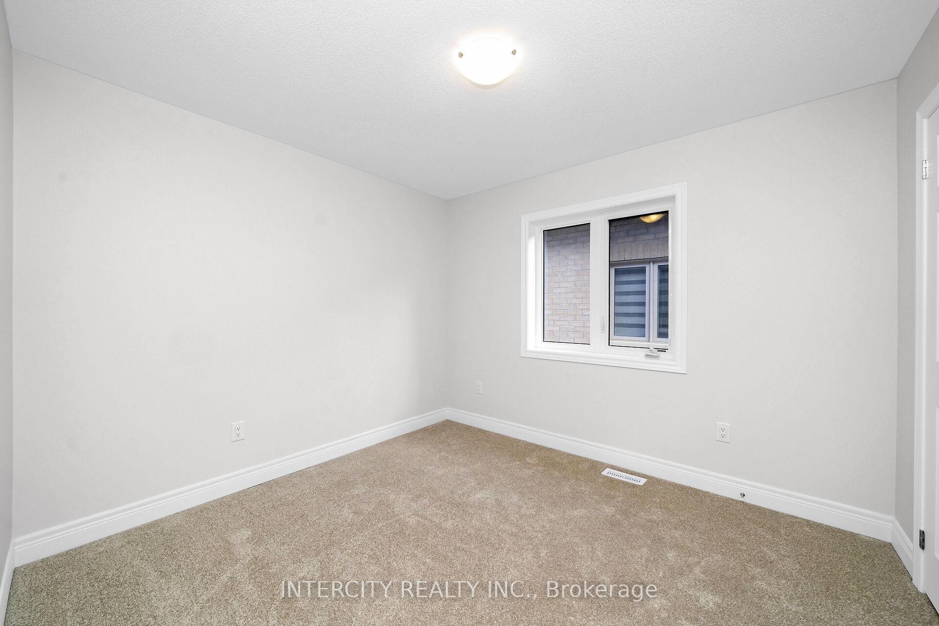 Photo 28 of 75 Claremont Drive, Brampton, Sandringham-Wellington North — HOMEH