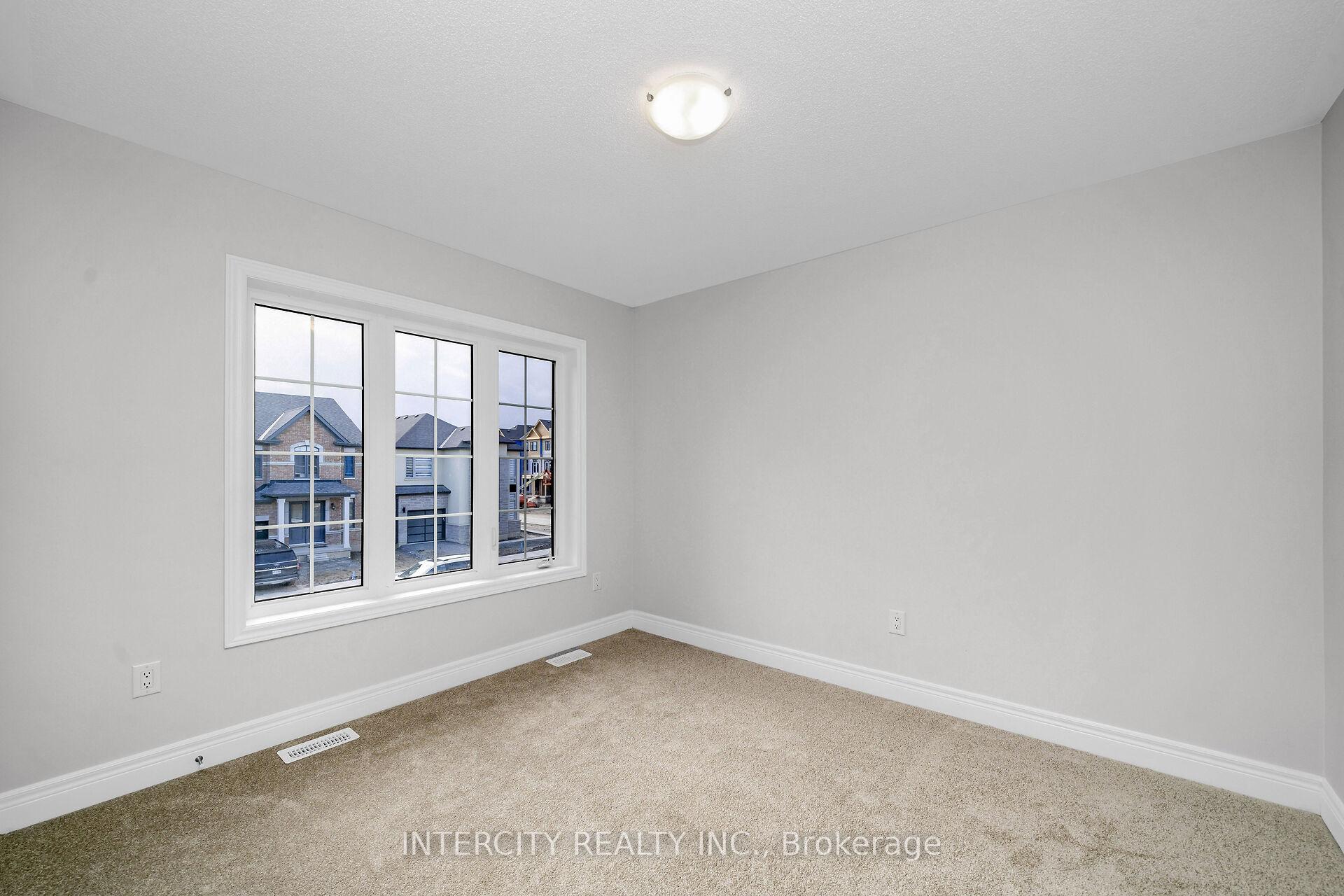 Photo 27 of 75 Claremont Drive, Brampton, Sandringham-Wellington North — HOMEH