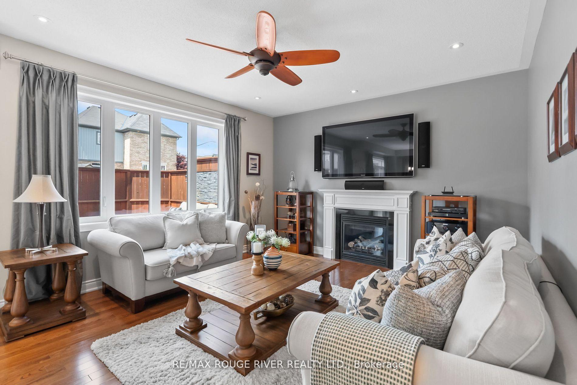 Photo 11 of 6 Buttonshaw Street, Clarington, Bowmanville — HOMEH