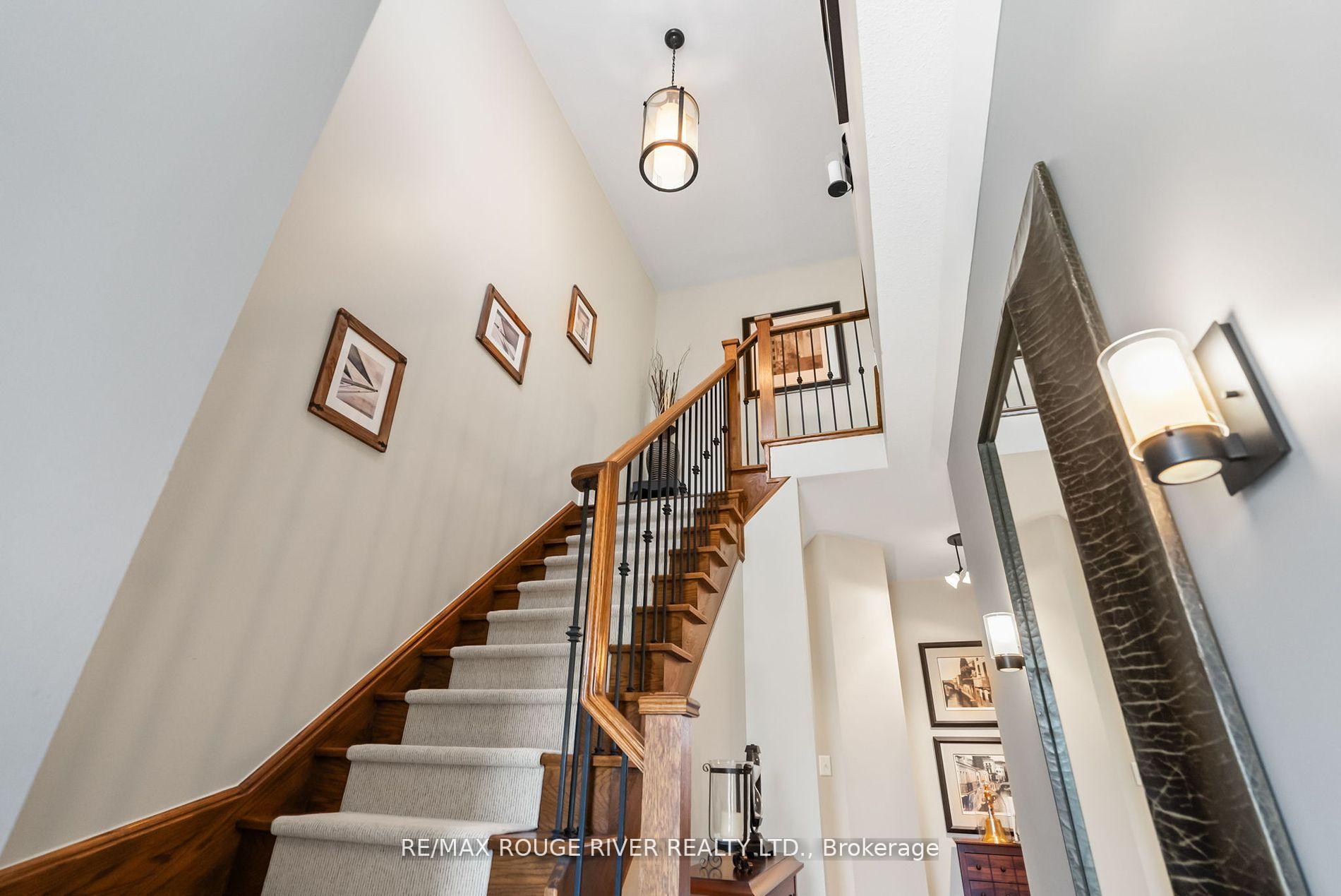 Photo 8 of 6 Buttonshaw Street, Clarington, Bowmanville — HOMEH
