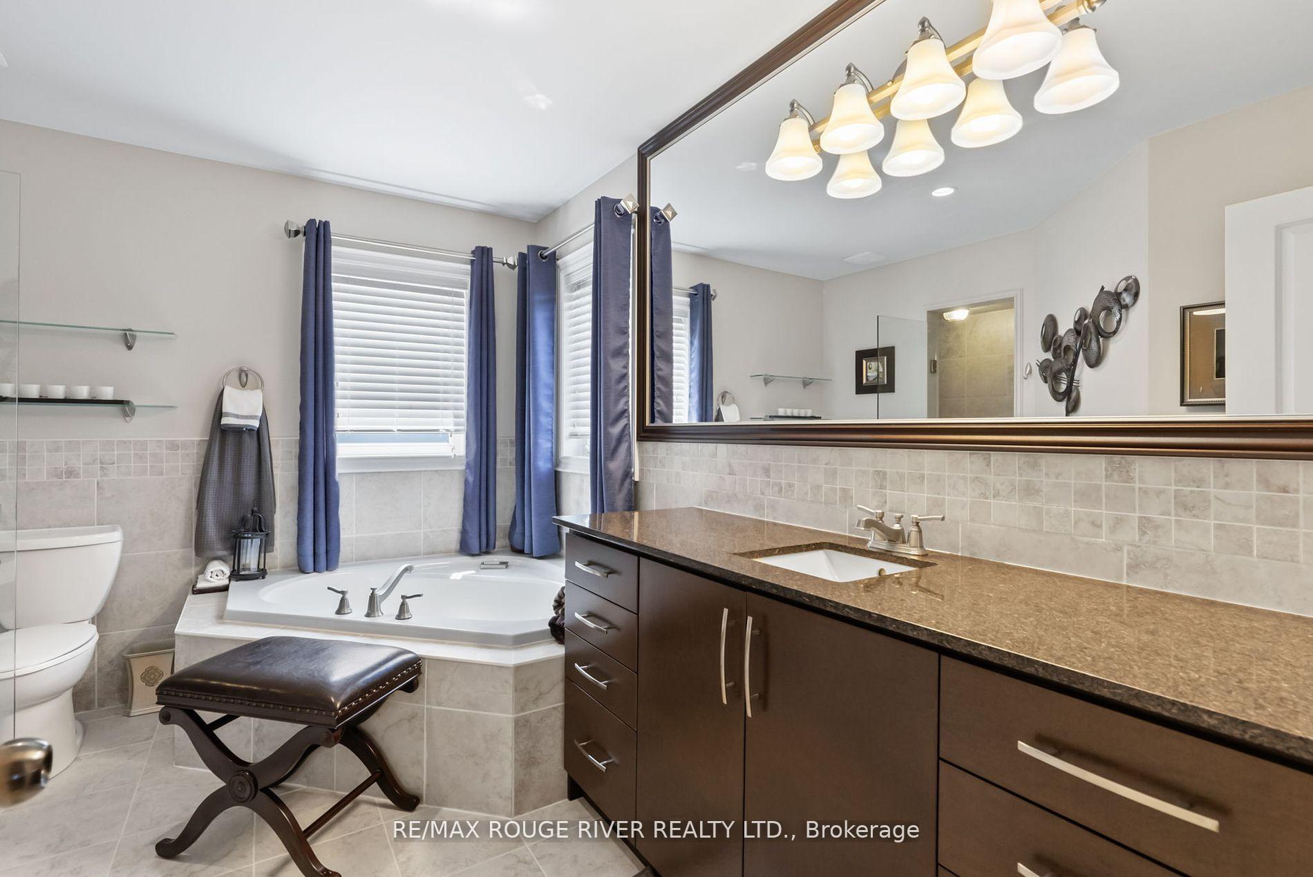 Photo 13 of 6 Buttonshaw Street, Clarington, Bowmanville — HOMEH