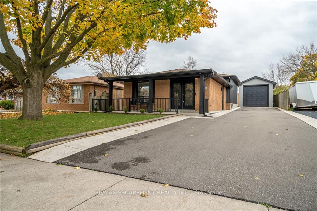 Photo 2 of 100 Boston Crescent, Hamilton, Berrisfield — HOMEH