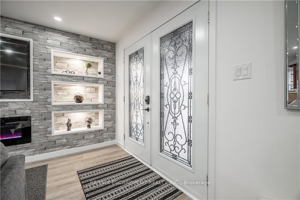 Photo 9 of 100 Boston Crescent, Hamilton, Berrisfield — HOMEH