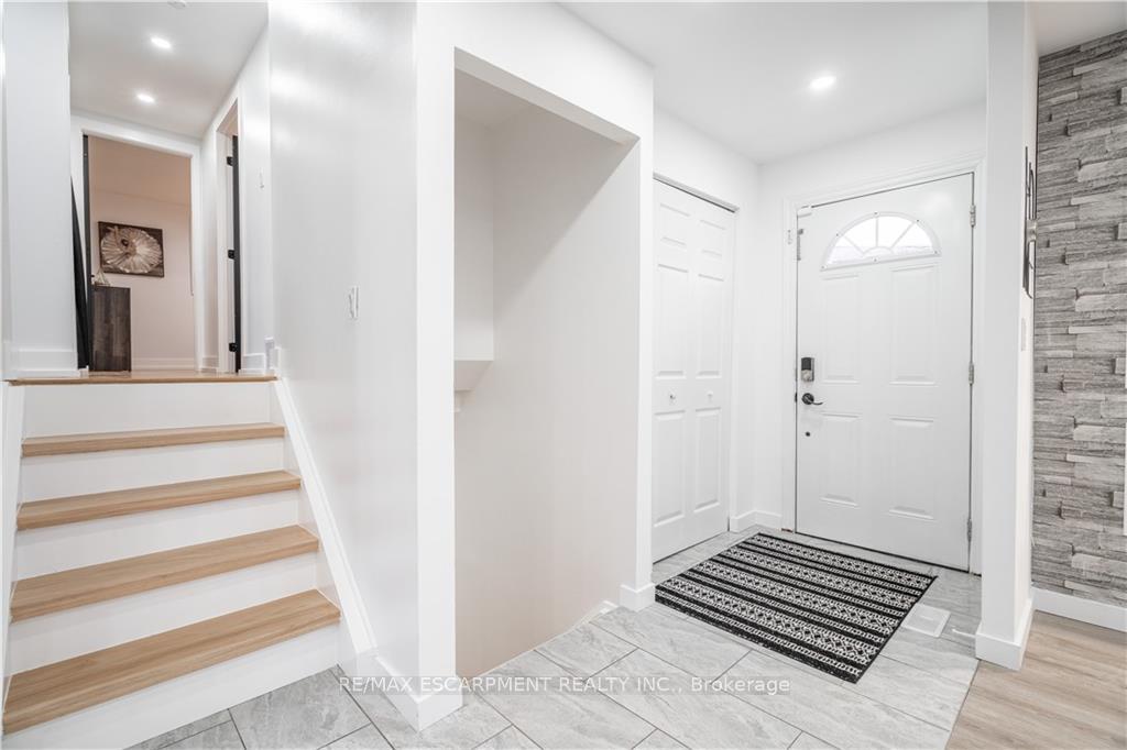 Photo 15 of 100 Boston Crescent, Hamilton, Berrisfield — HOMEH