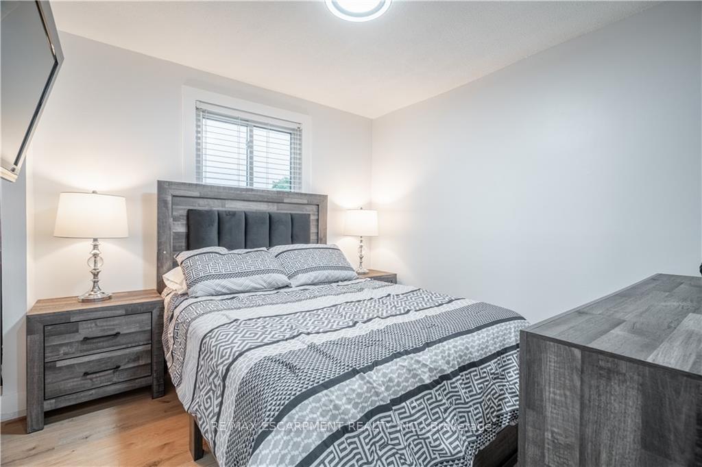 Photo 21 of 100 Boston Crescent, Hamilton, Berrisfield — HOMEH