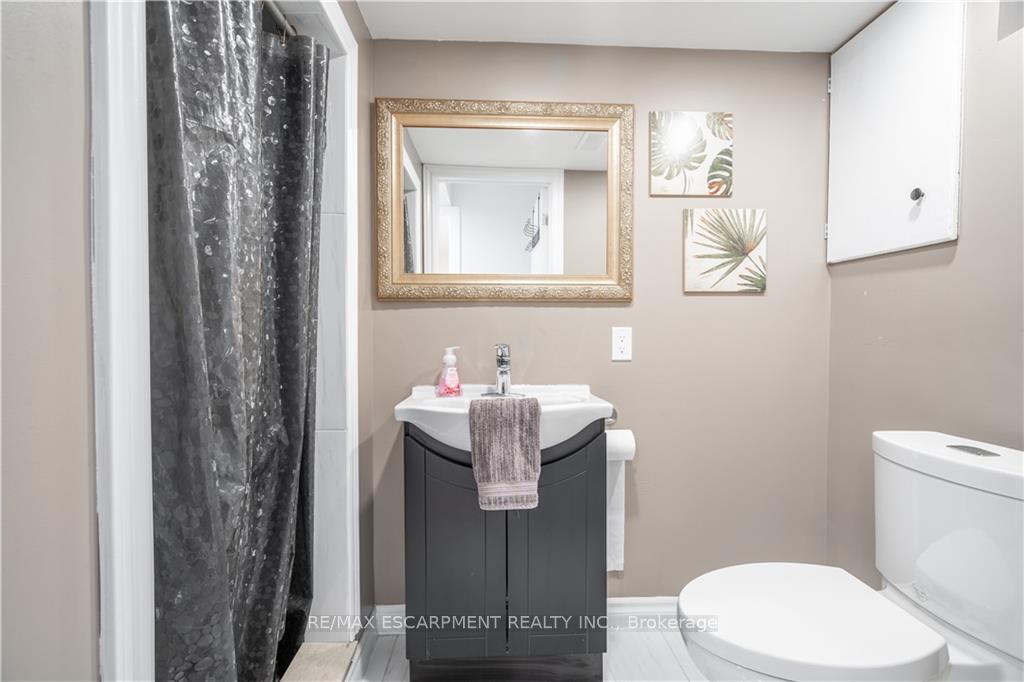 Photo 29 of 100 Boston Crescent, Hamilton, Berrisfield — HOMEH