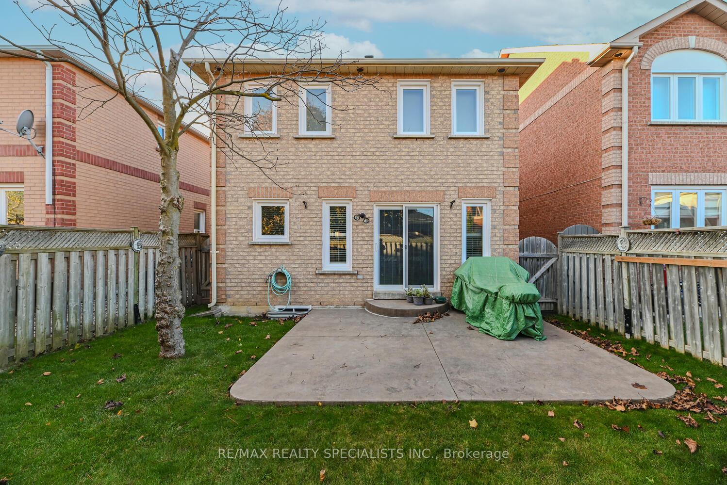 Photo 30 of 22 Lent Crescent, Brampton, Fletcher's West — HOMEH