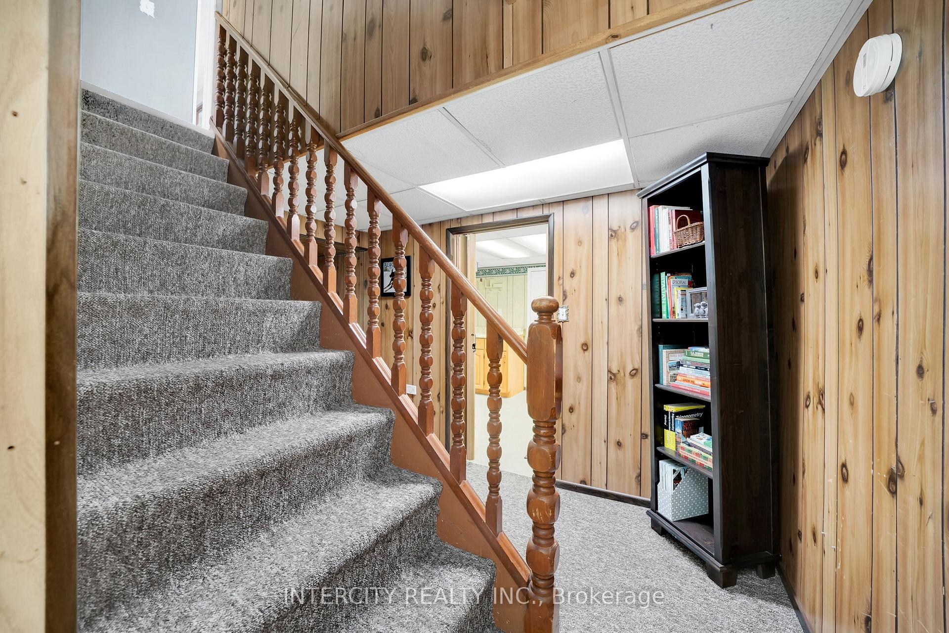 Photo 17 of 65 Alexander Street, New Tecumseth, Tottenham — HOMEH