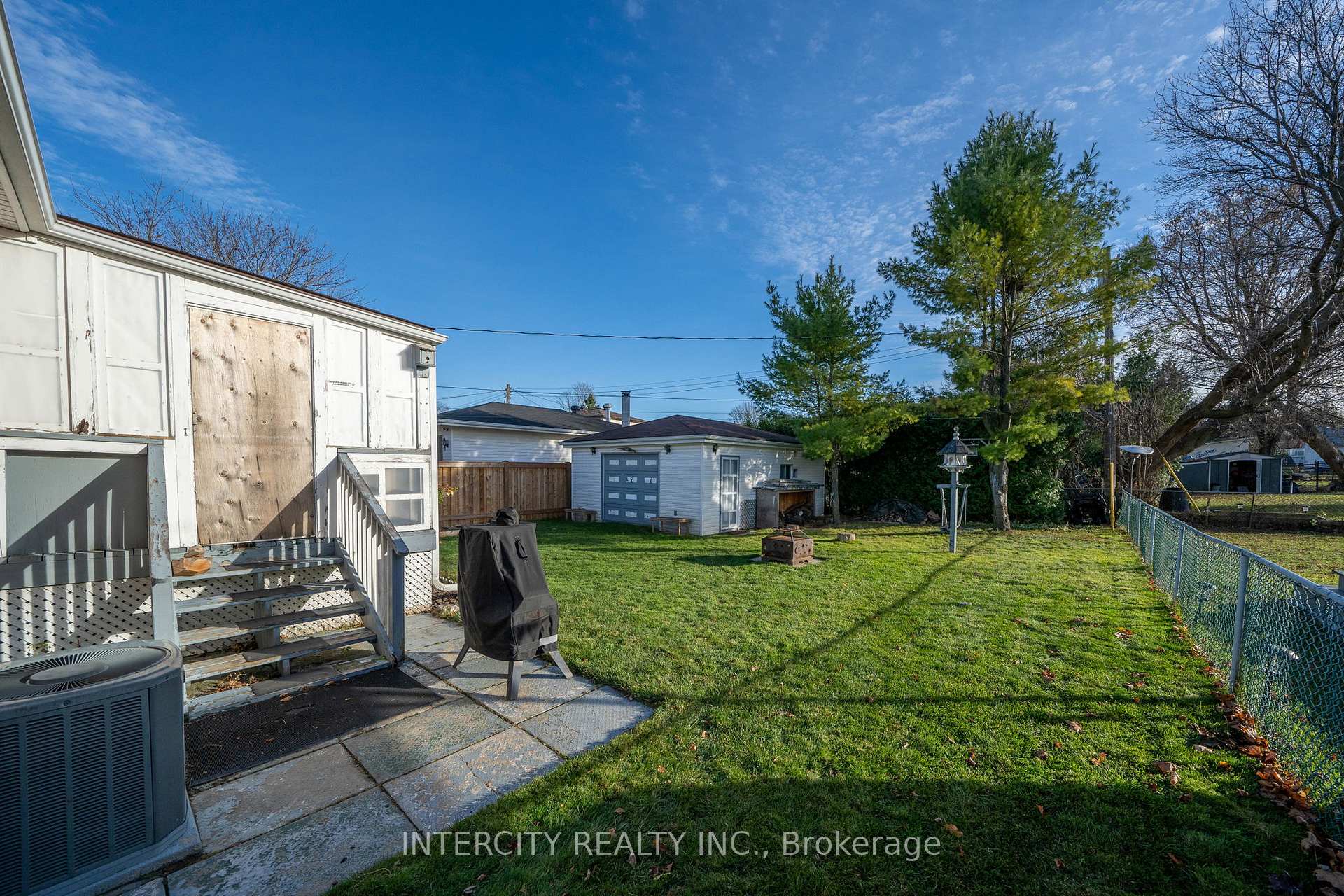 Photo 21 of 65 Alexander Street, New Tecumseth, Tottenham — HOMEH