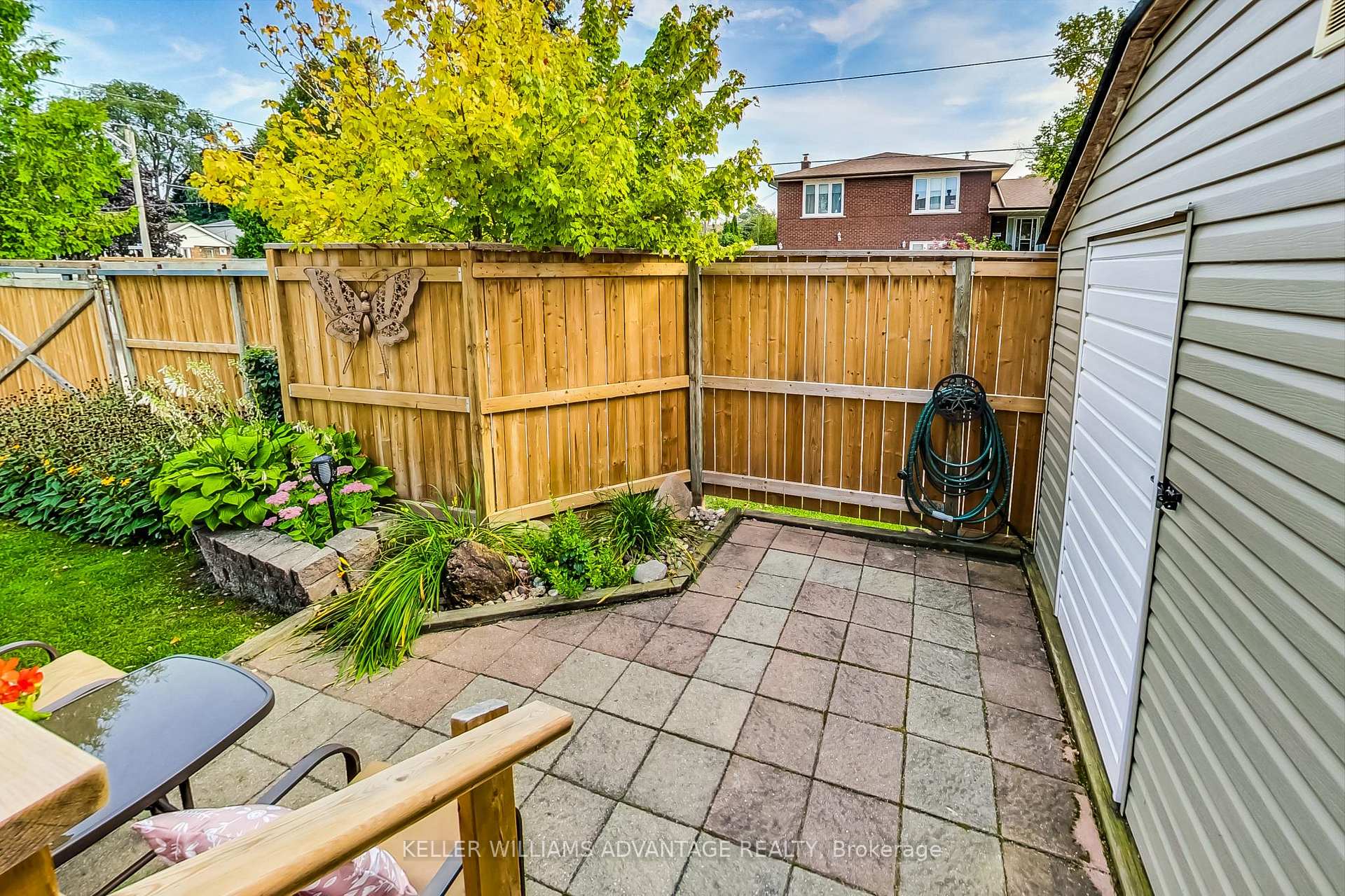 Photo 25 of 106 Yardley Avenue, Toronto, O'Connor-Parkview — HOMEH