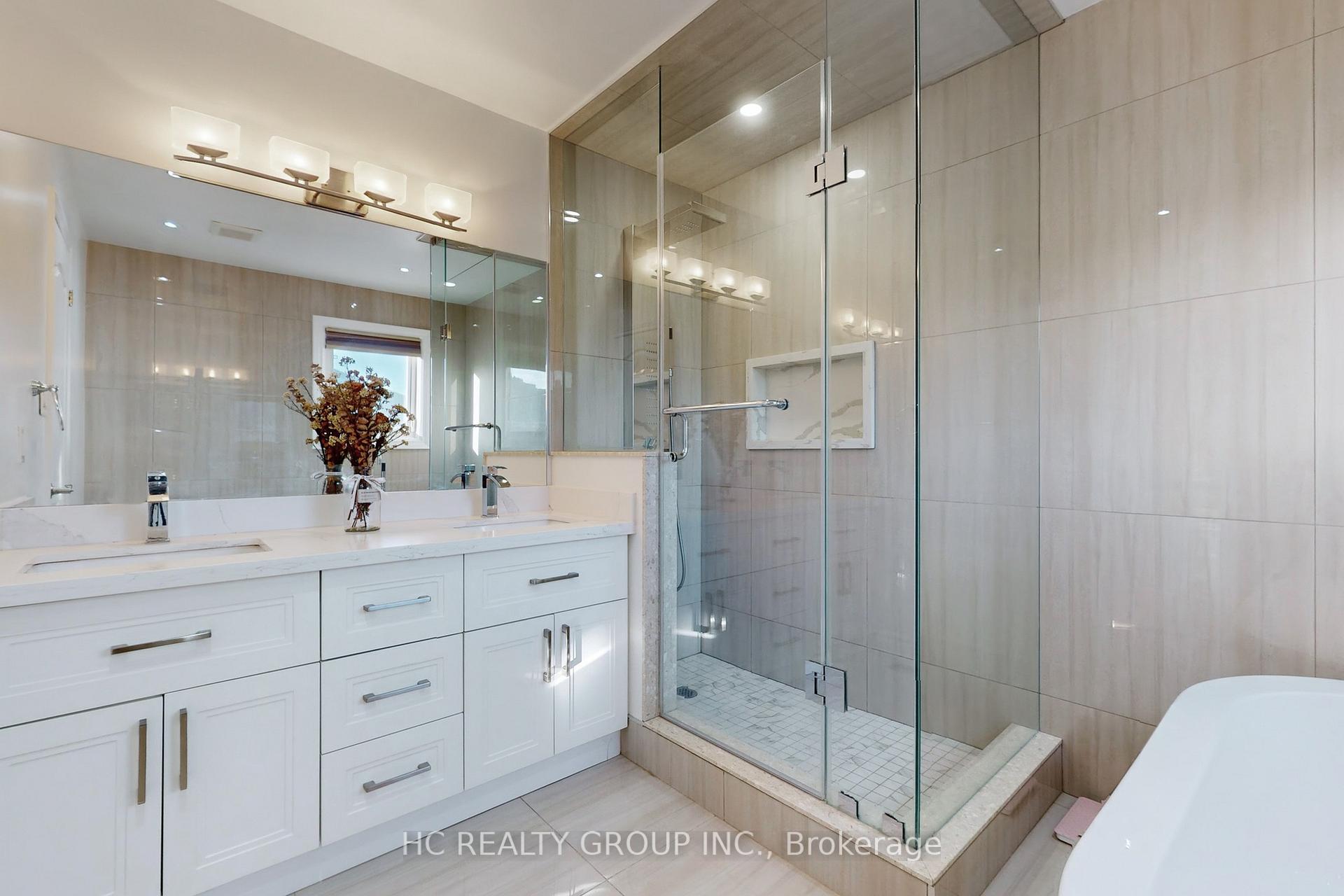 Photo 15 of 41 Miramar Drive, Markham, Greensborough — HOMEH
