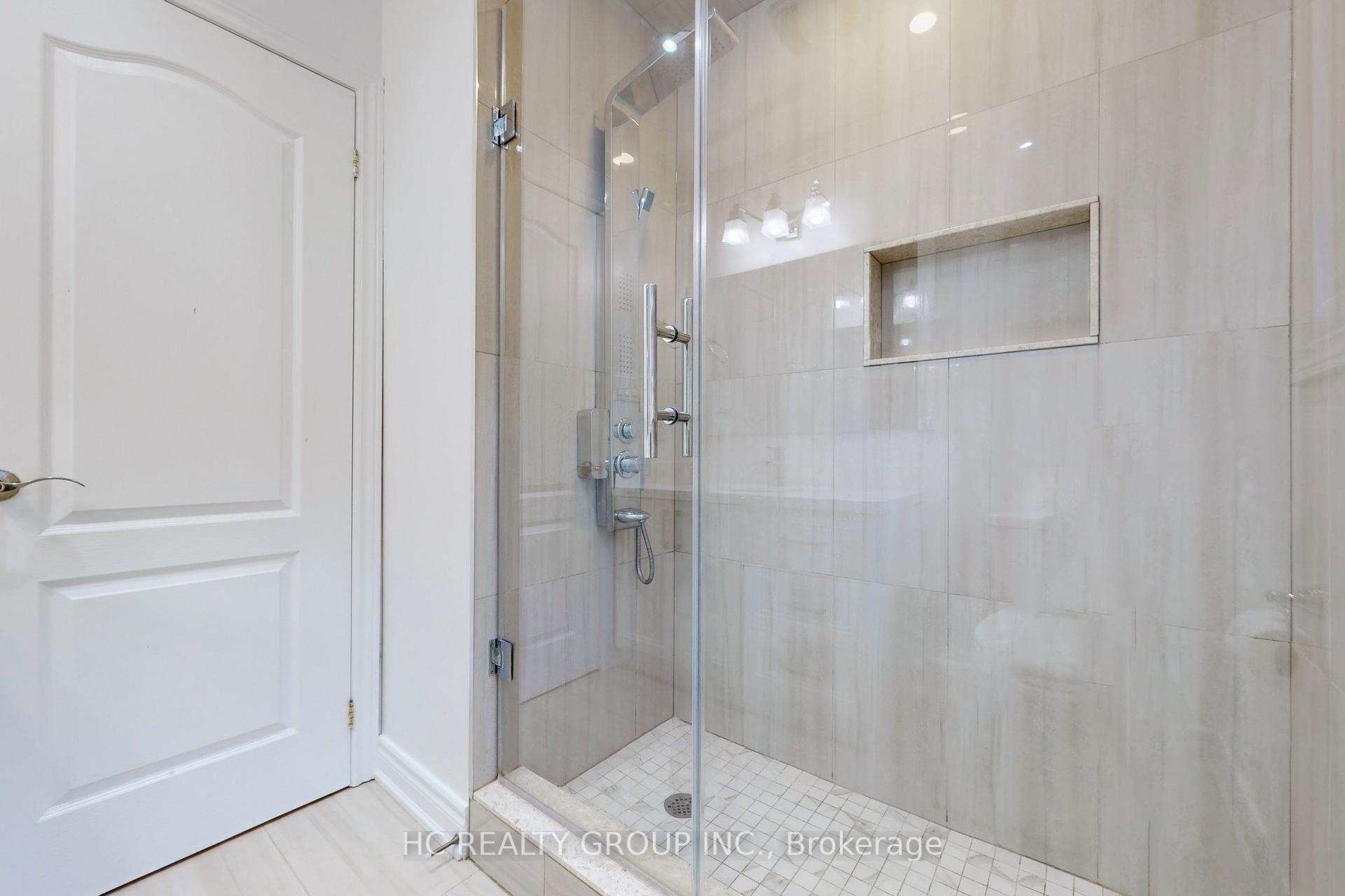 Photo 35 of 41 Miramar Drive, Markham, Greensborough — HOMEH