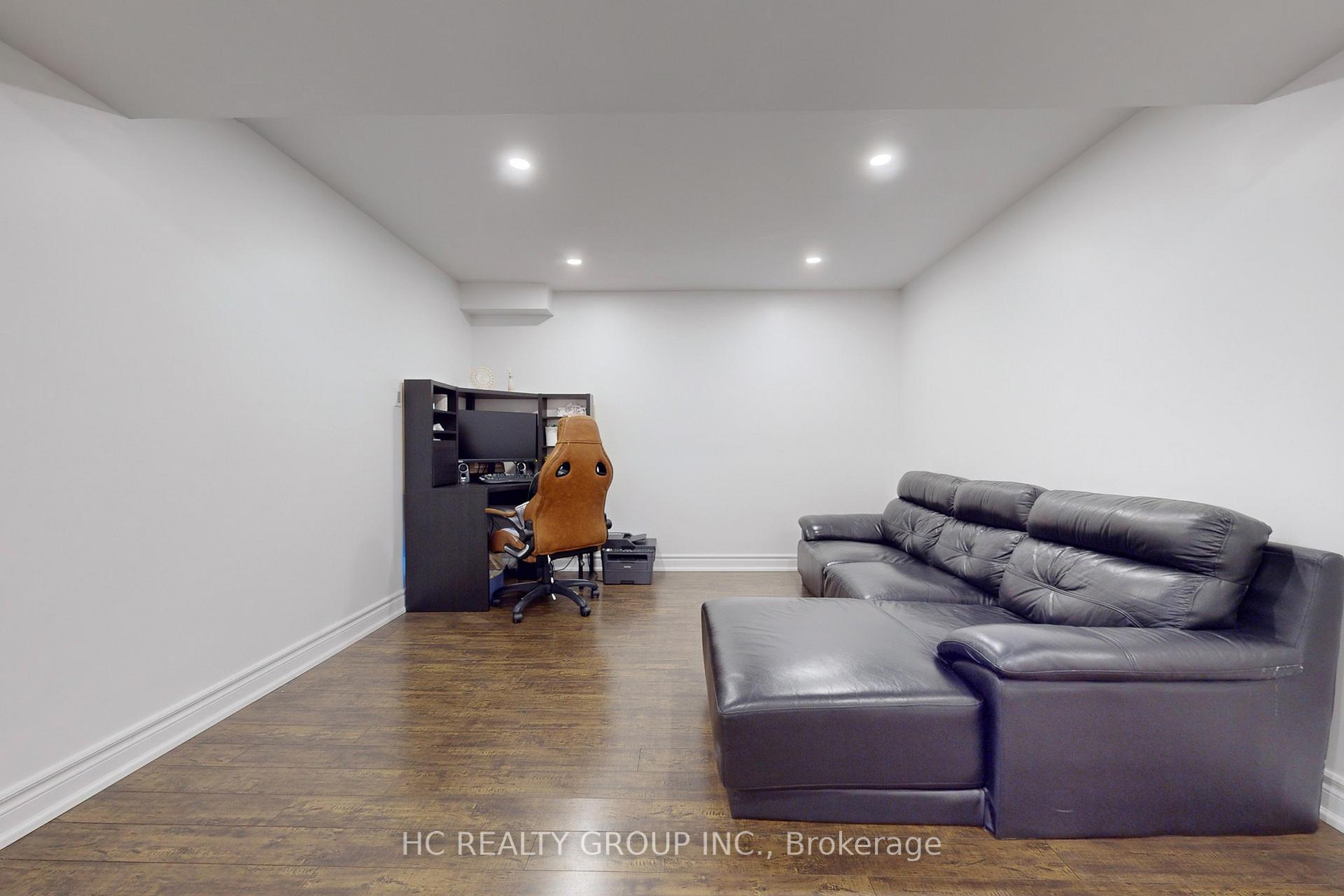 Photo 36 of 41 Miramar Drive, Markham, Greensborough — HOMEH