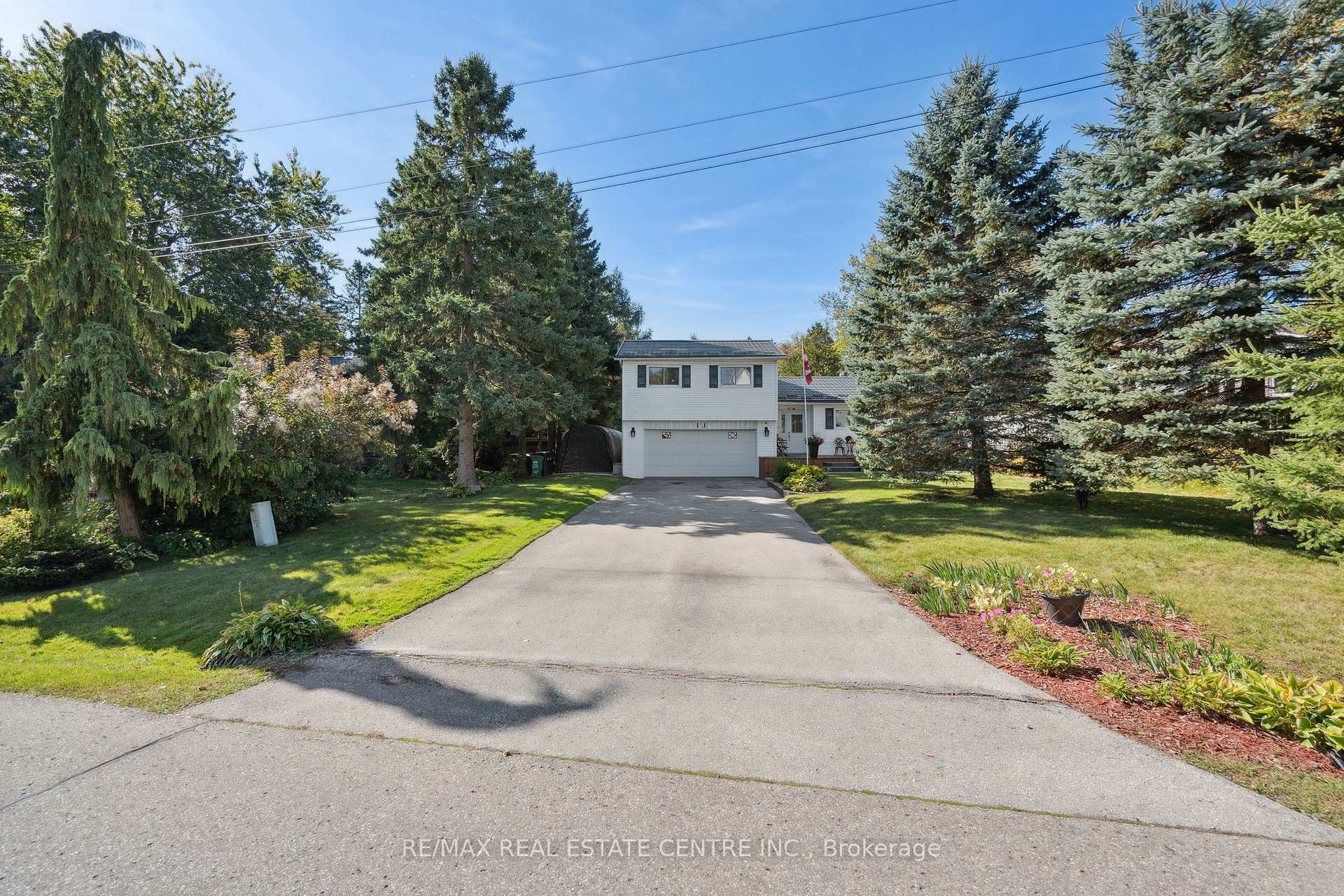 Photo 6 of 71 Richmond Street, Caledon, Mono Mills — HOMEH