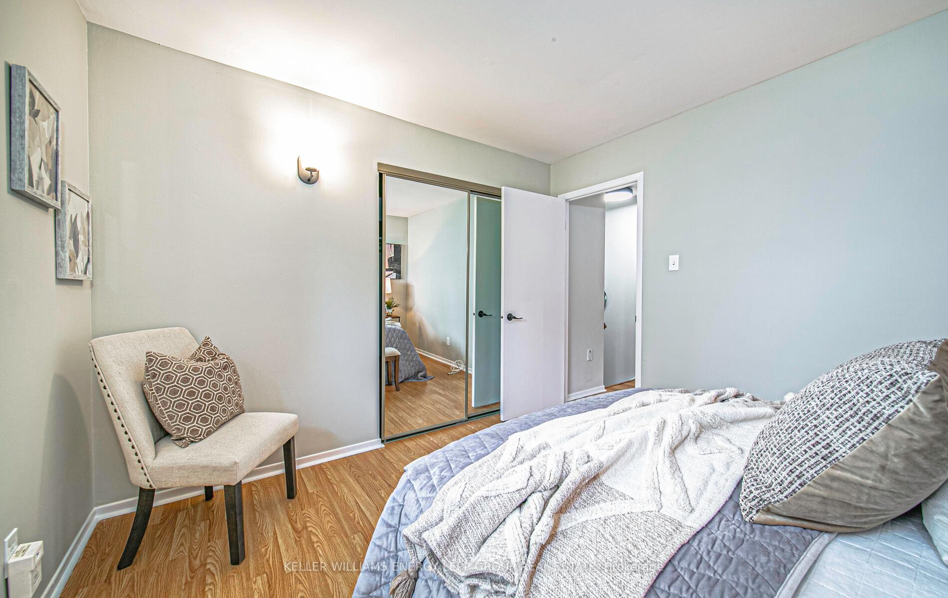 Photo 15 of 29 Michael Boulevard, Whitby, Lynde Creek — HOMEH