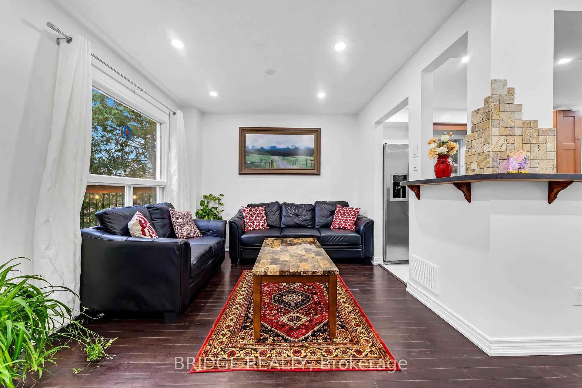 Photo 18 of 61 D'Aubigny Road W, Brantford, West Brant — HOMEH